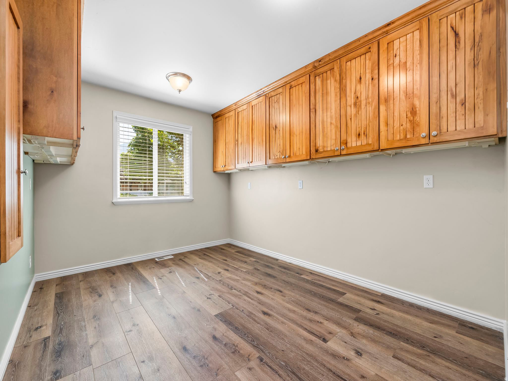 KIRKS FRUIT RANCH - Residential