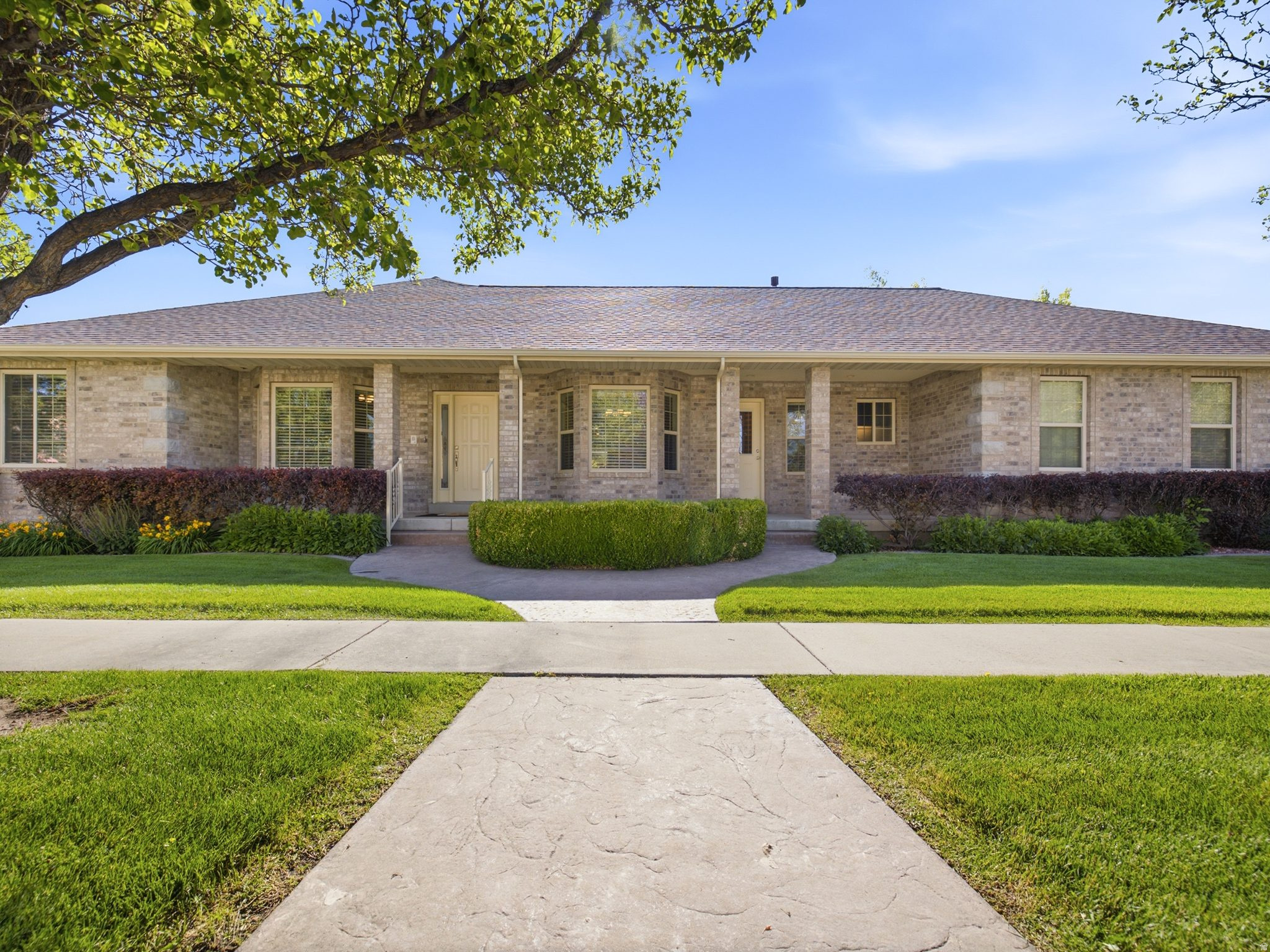 KIRKS FRUIT RANCH - Residential