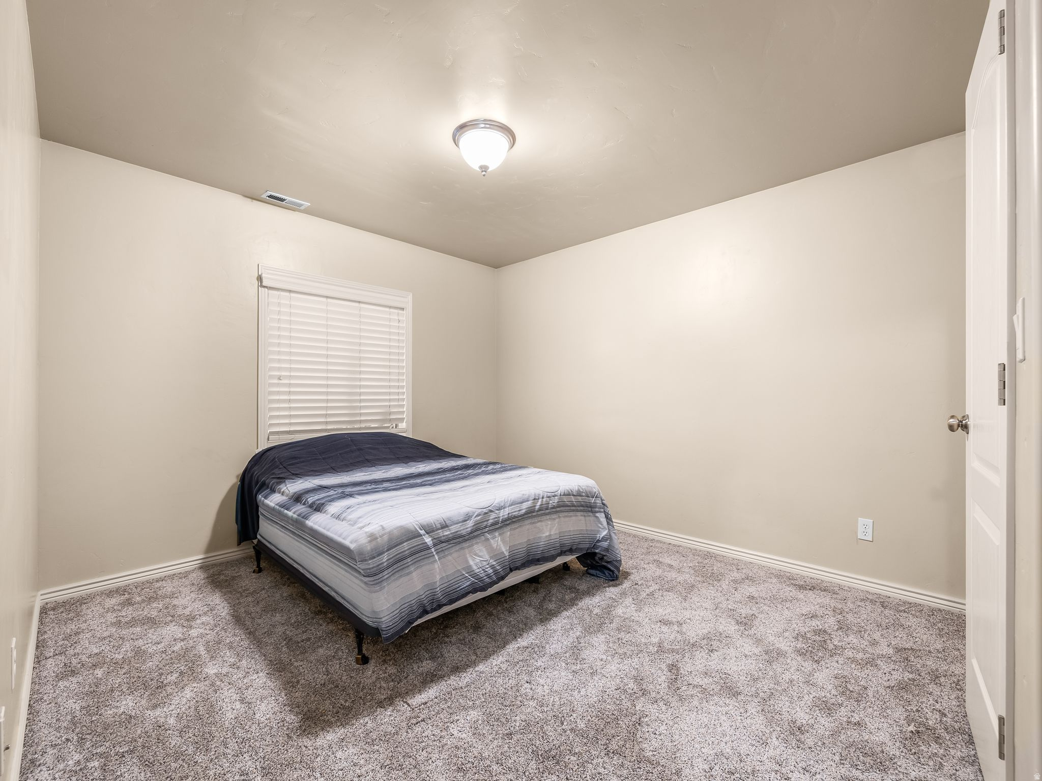 KIRKS FRUIT RANCH - Residential