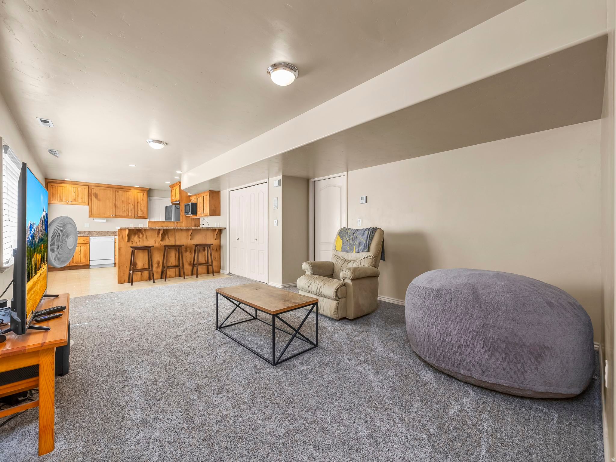 KIRKS FRUIT RANCH - Residential