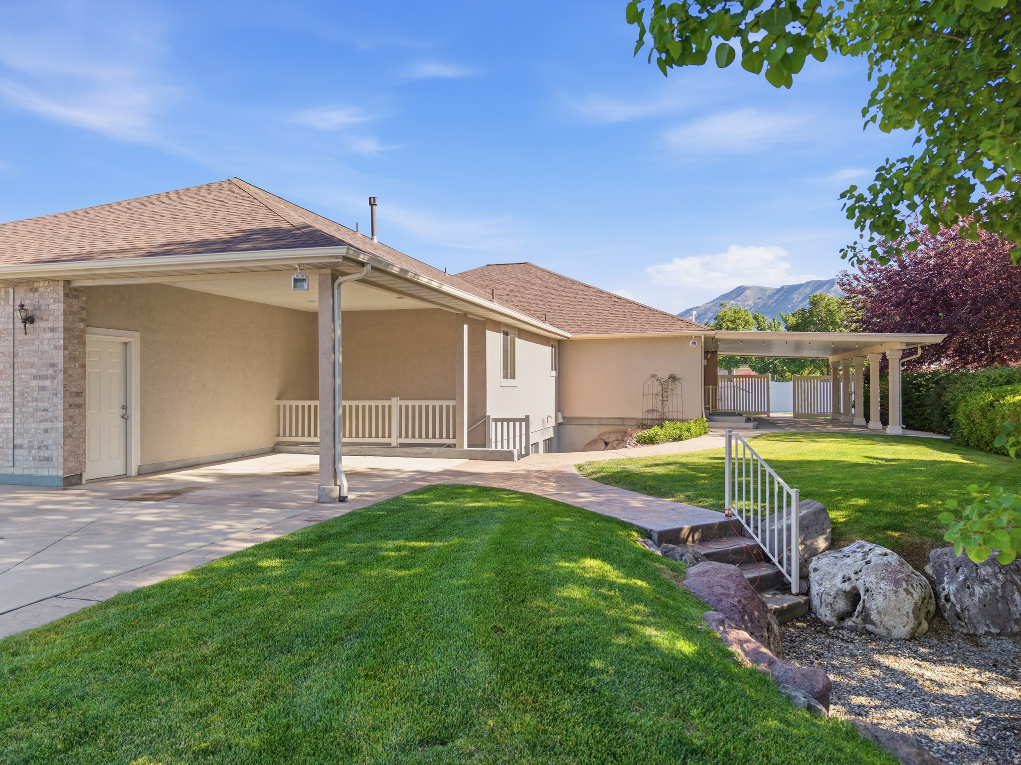 KIRKS FRUIT RANCH - Residential