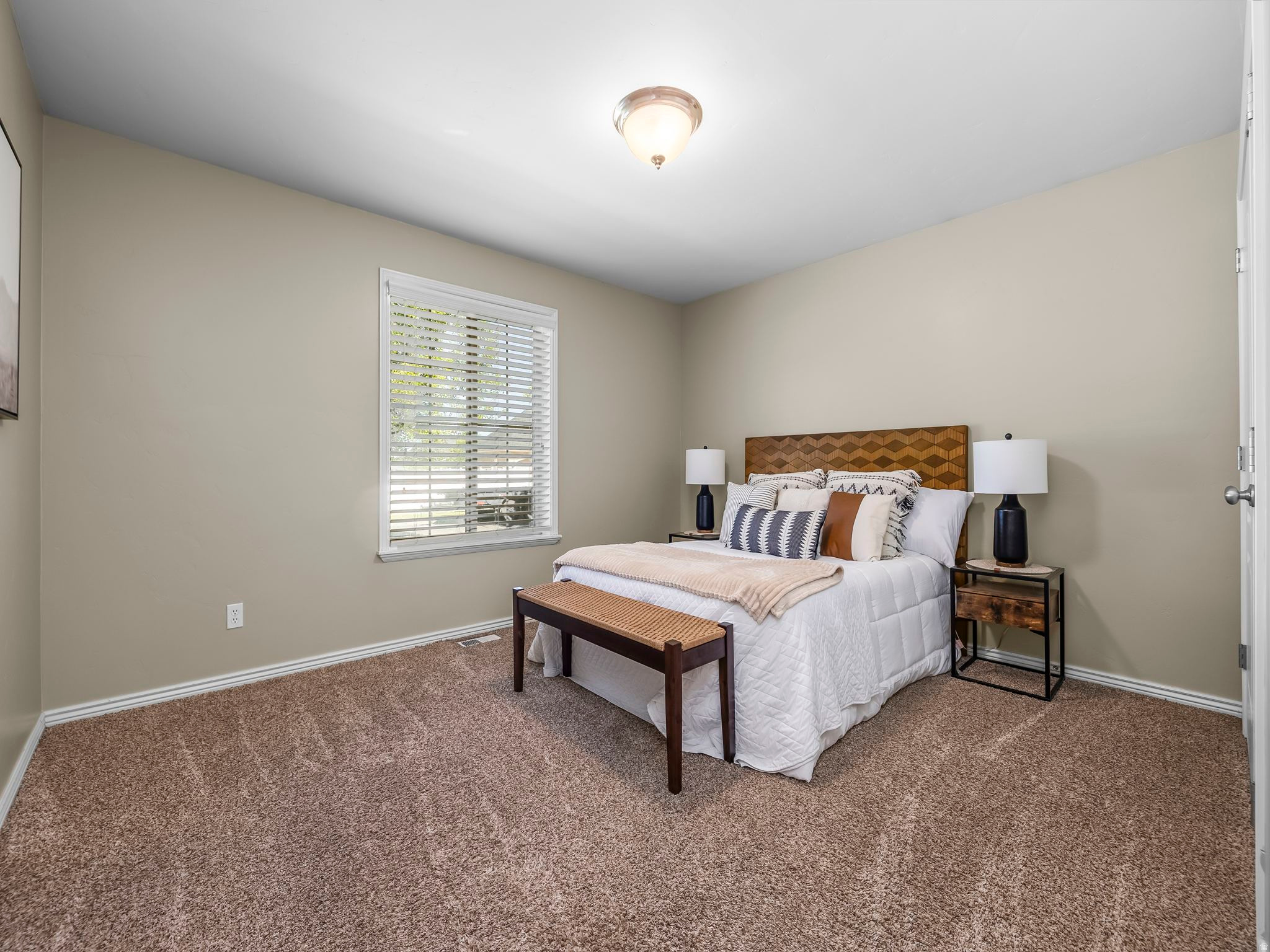 KIRKS FRUIT RANCH - Residential