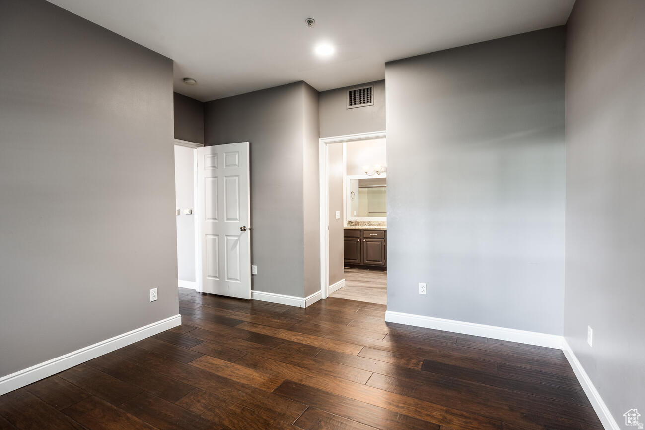 CANYON CREEK - Residential