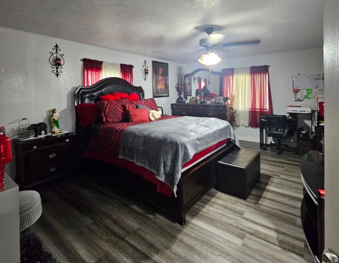 WINDSOR ESTATES - Residential