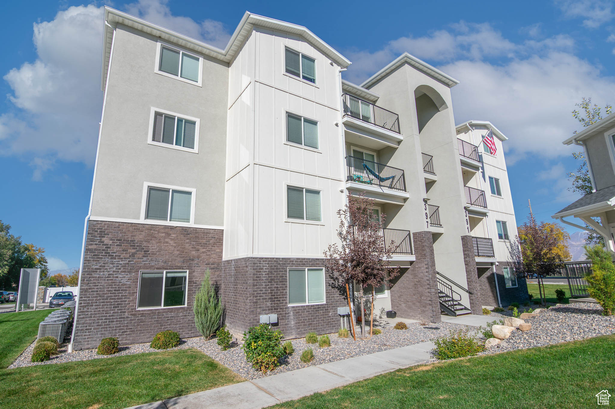 PINERIDGE FARMS - Residential