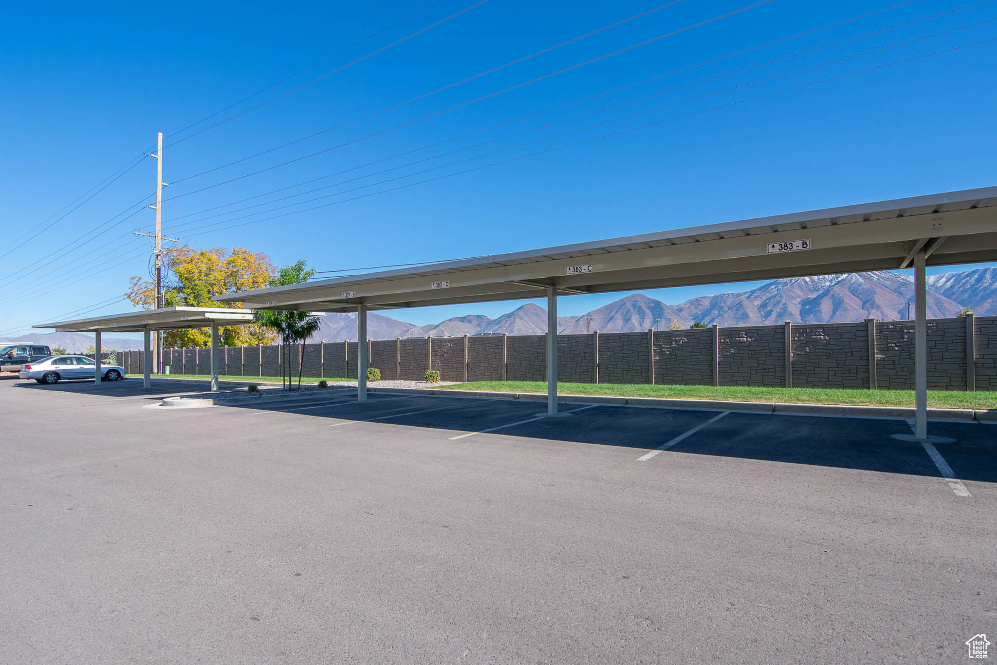 PINERIDGE FARMS - Residential