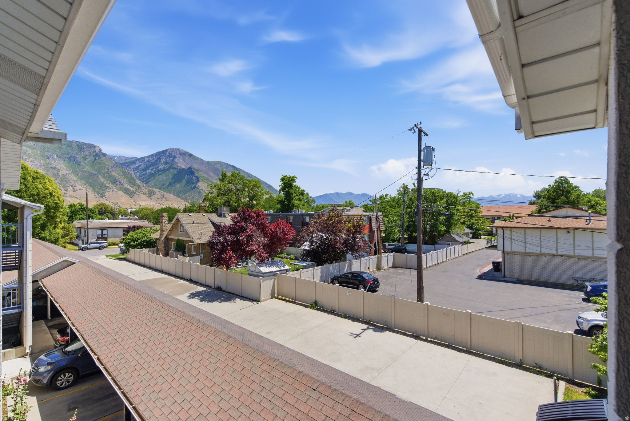 COPPERFIELD SQUARE CONDO - Residential