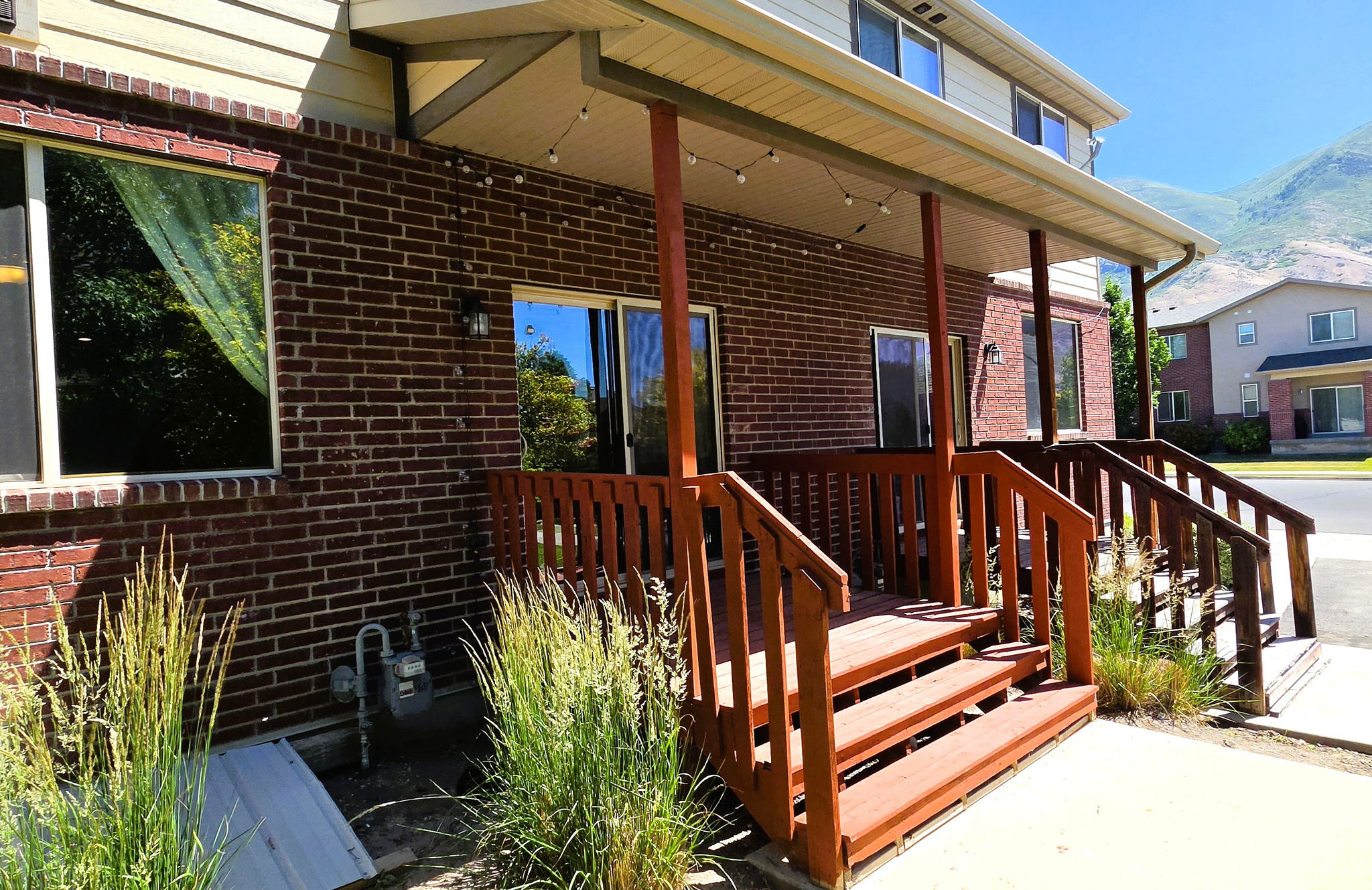 BRIDGESTONE - Residential
