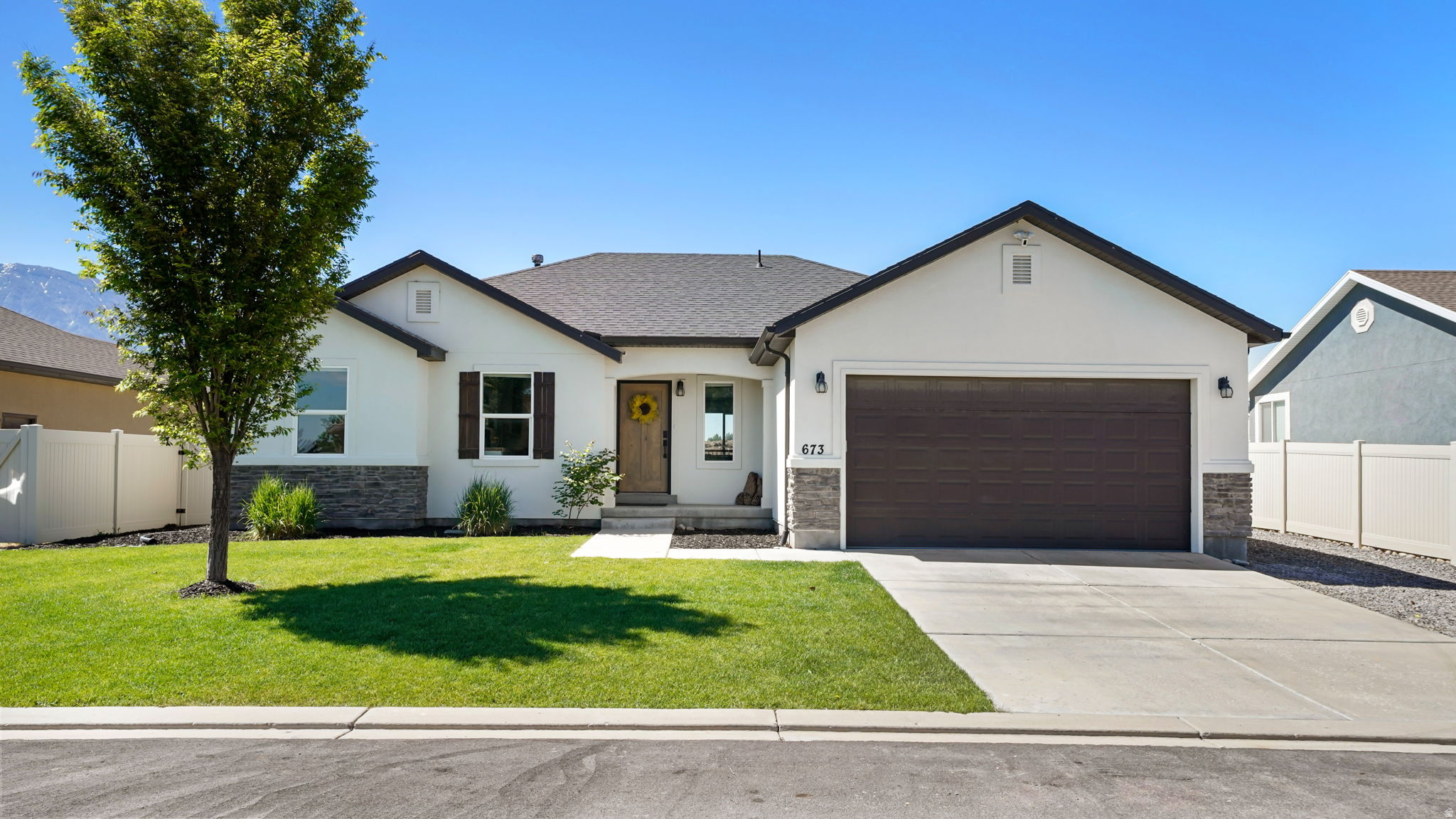 SUMMIT RIDGE - Residential