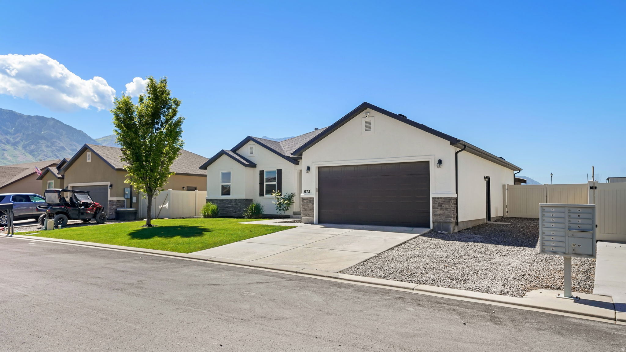 SUMMIT RIDGE - Residential