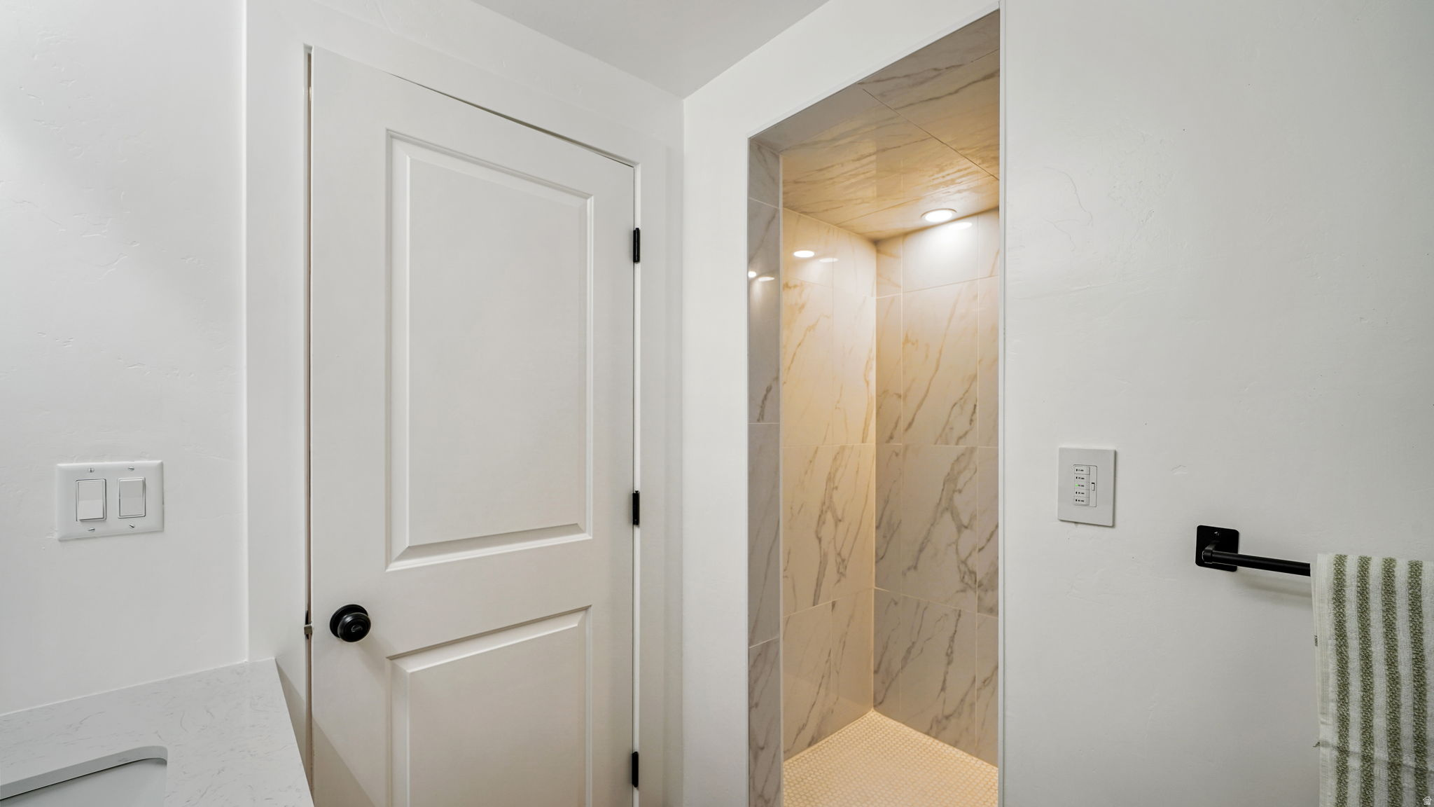 SUMMIT RIDGE - Residential