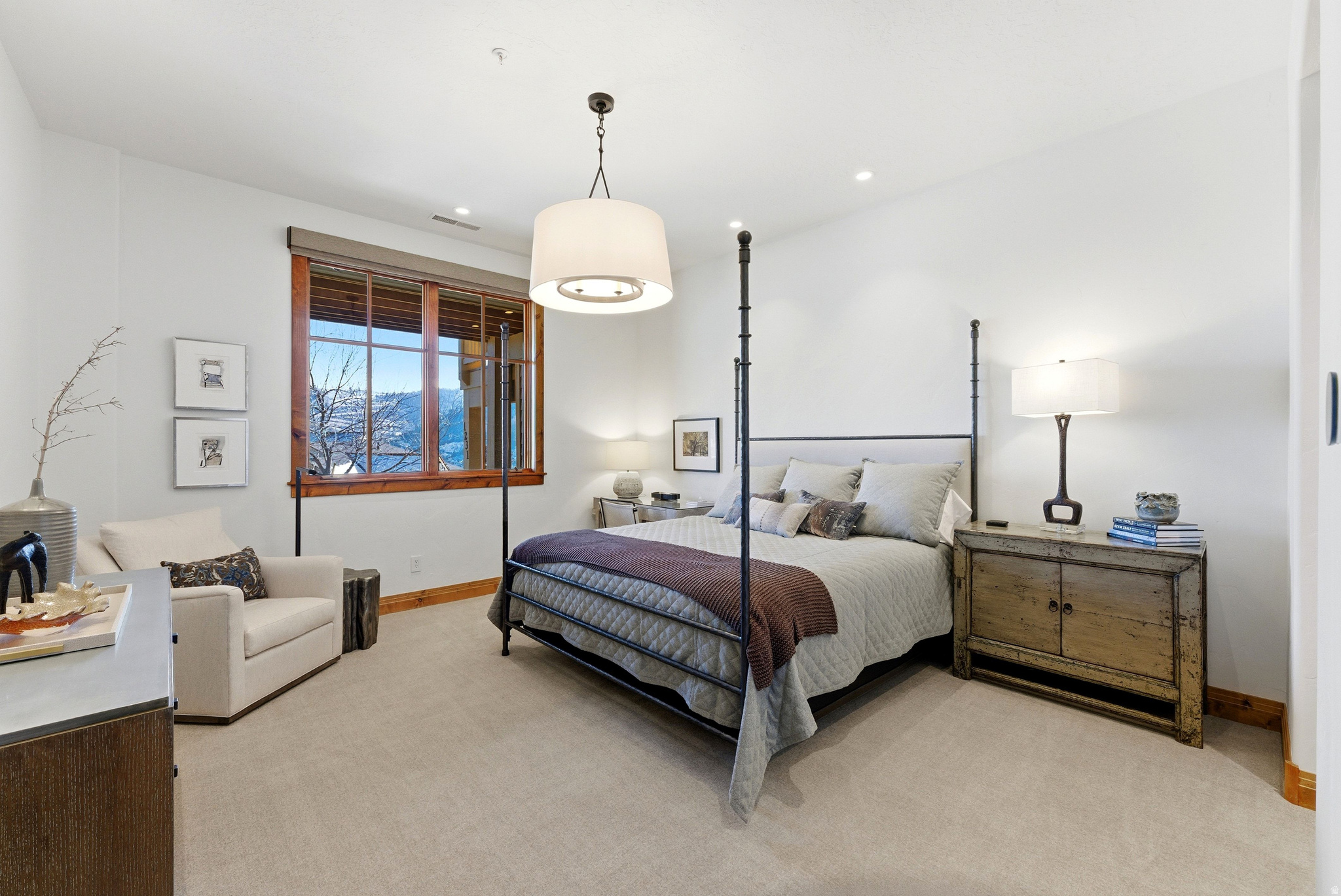 APRIL MOUNTAIN CONDOMINIUM - Residential