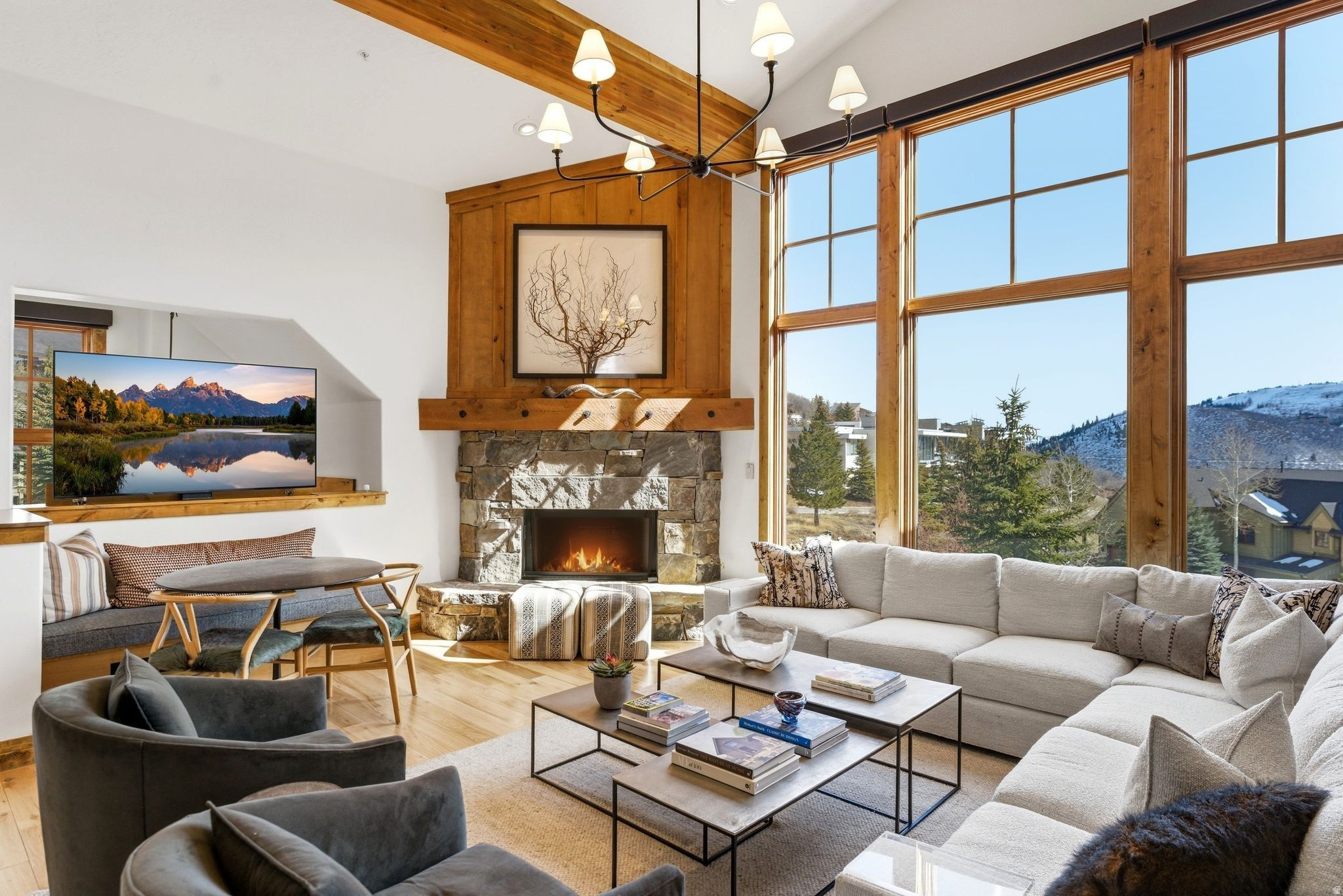 APRIL MOUNTAIN CONDOMINIUM - Residential
