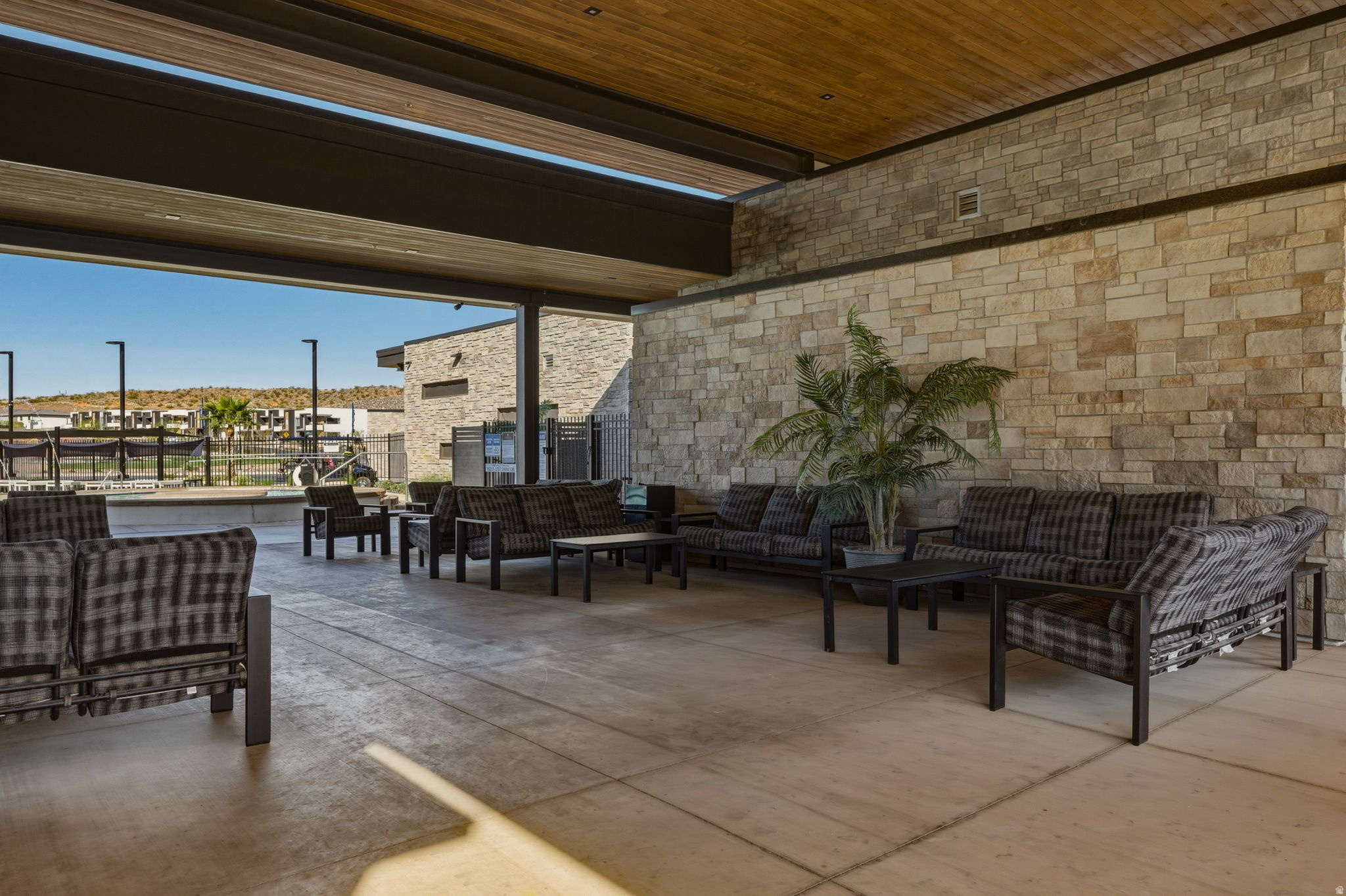 LABYRINTH POINT AT LONG VALLEY 2 AMD - Residential