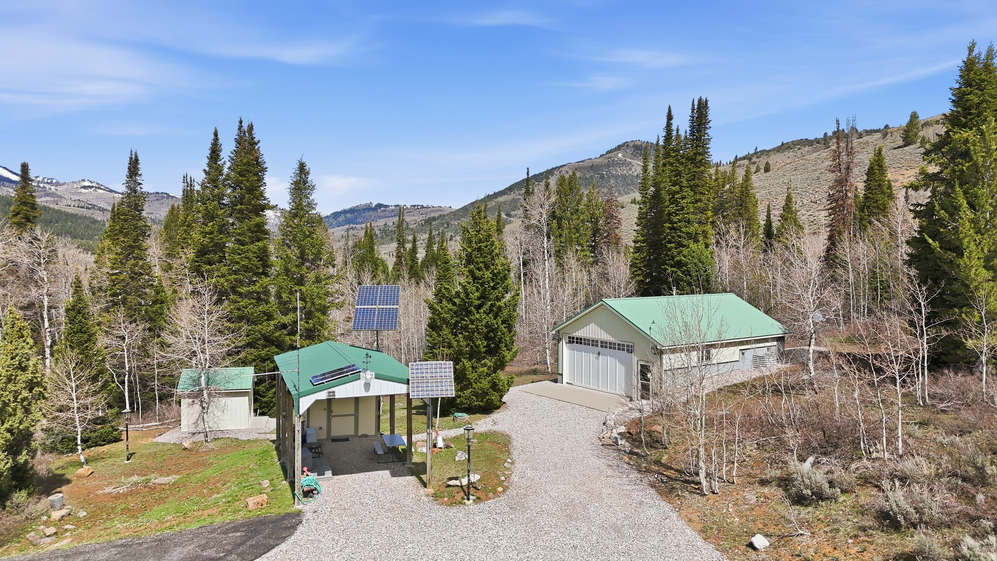BEAVER CREEK - Land