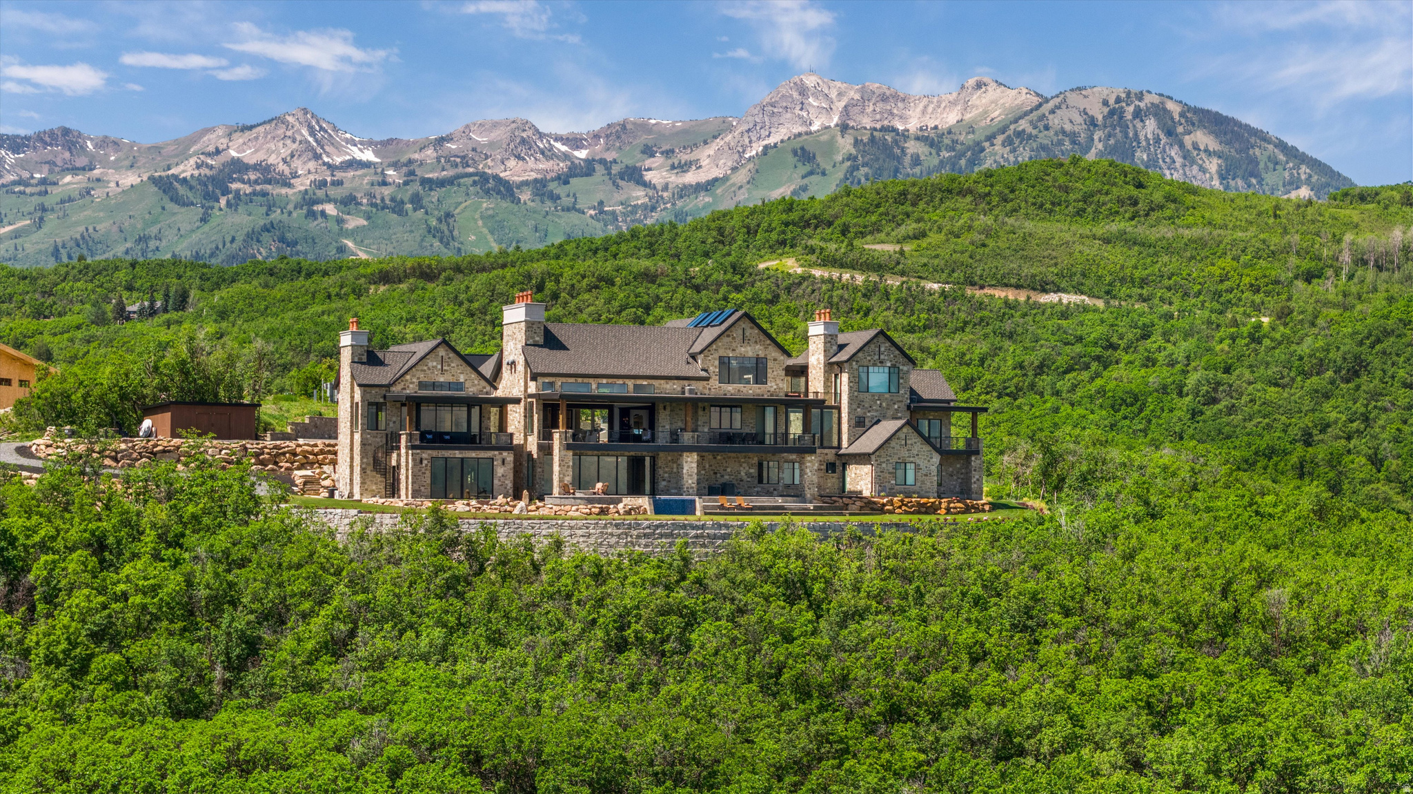 LEGACY MOUNTAIN ESTATES - Residential