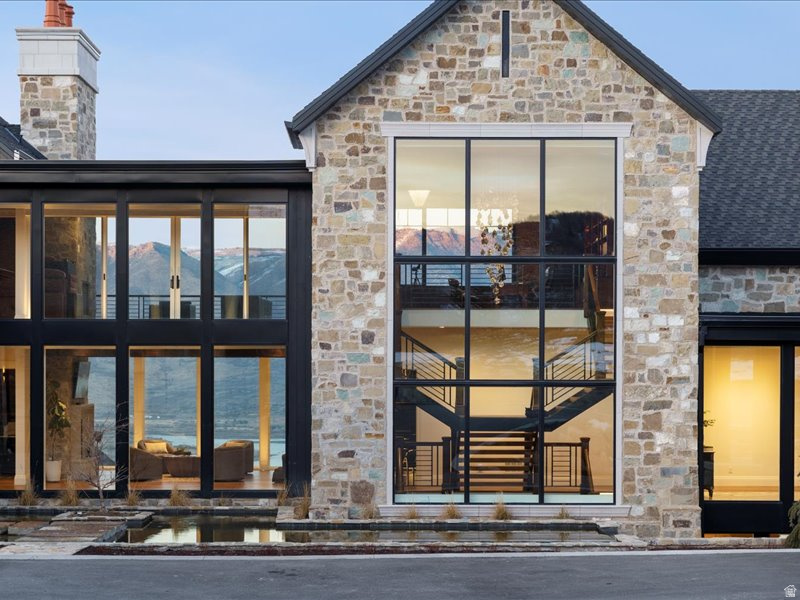 LEGACY MOUNTAIN ESTATES - Residential