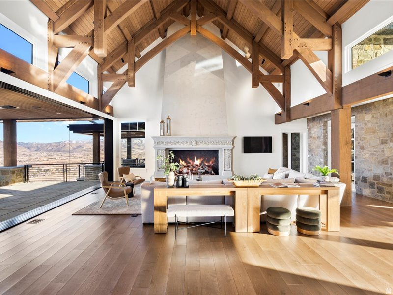 LEGACY MOUNTAIN ESTATES - Residential