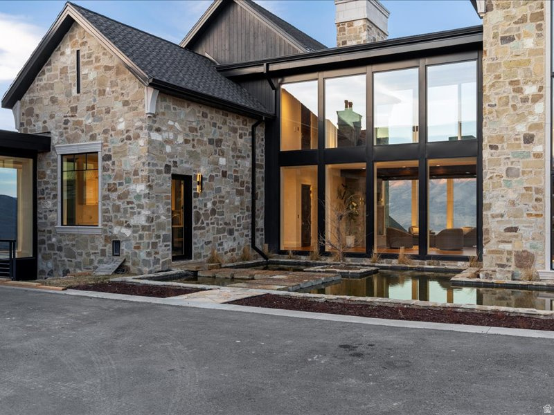 LEGACY MOUNTAIN ESTATES - Residential