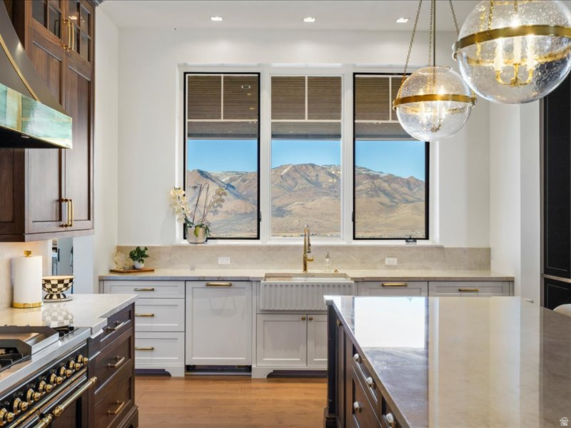 LEGACY MOUNTAIN ESTATES - Residential