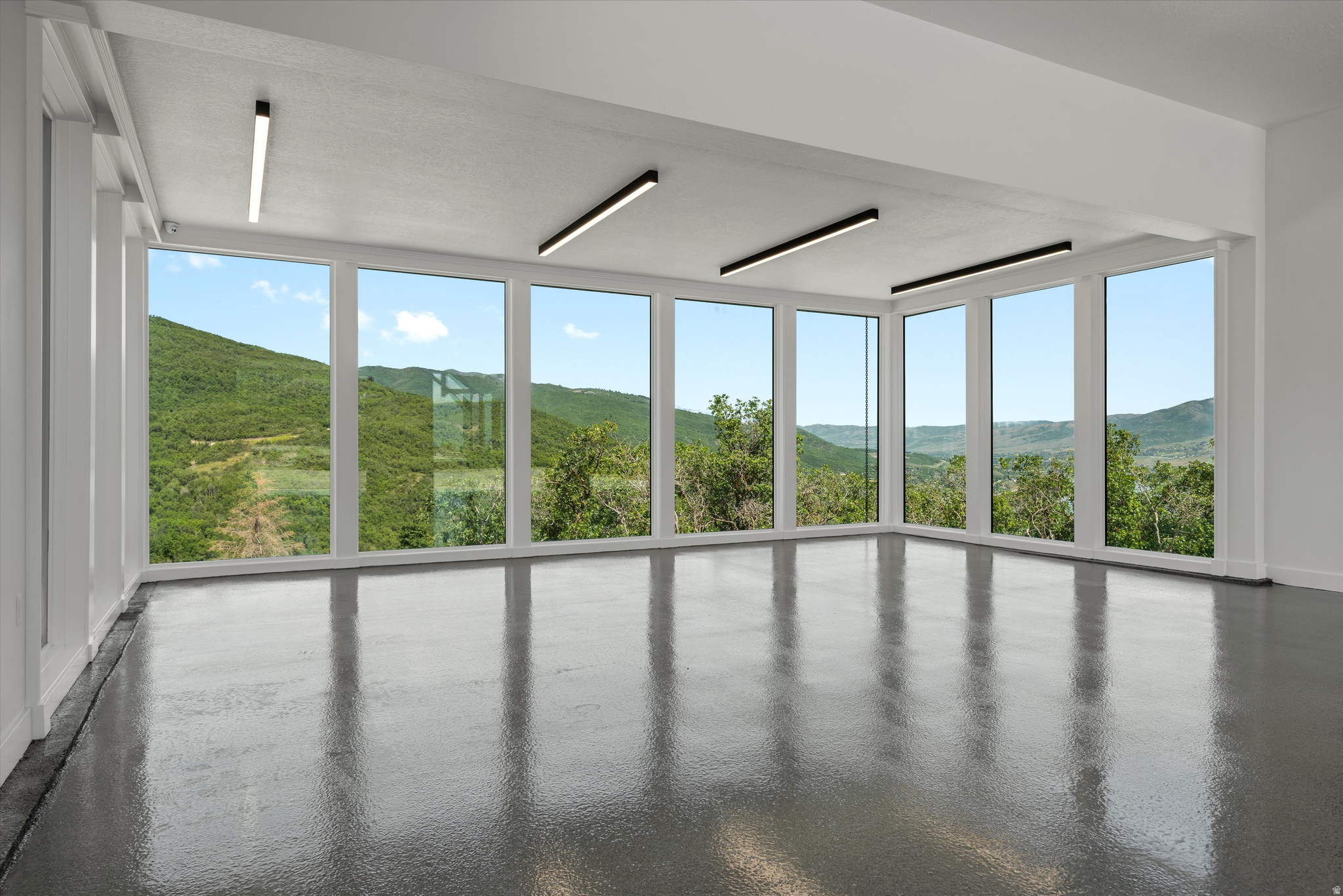 LEGACY MOUNTAIN ESTATES - Residential