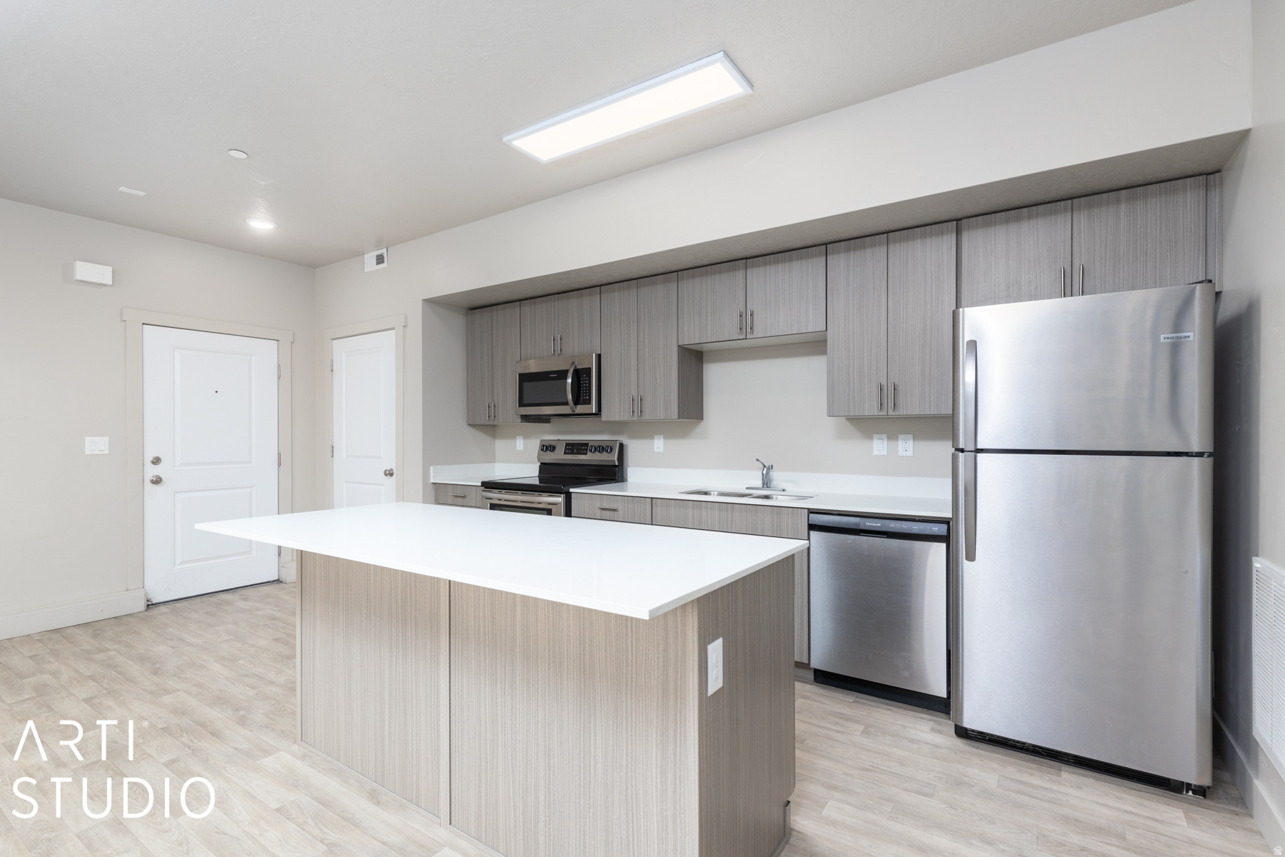 PARKSIDE SEVEN - Residential