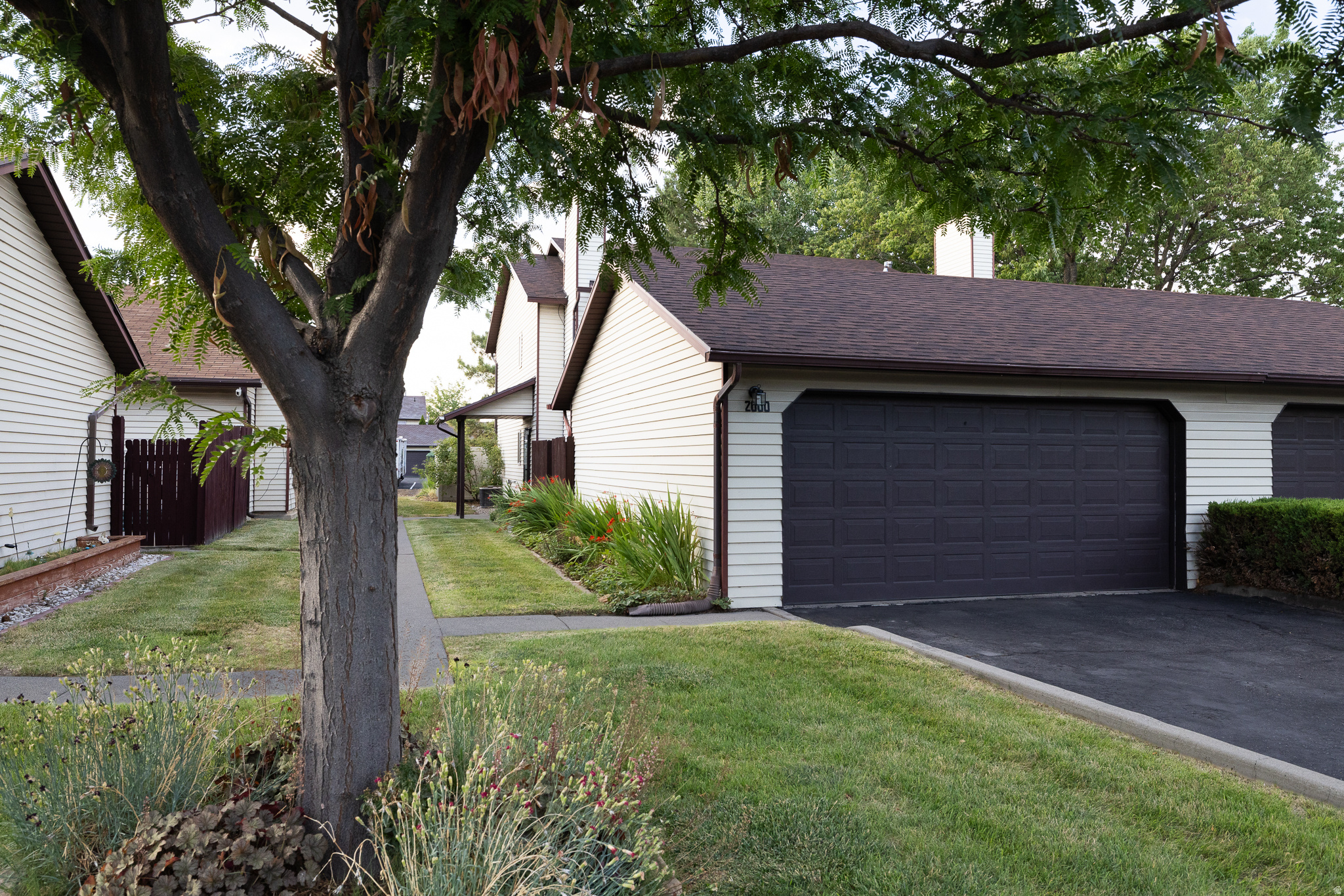 STONE CREEK - Residential