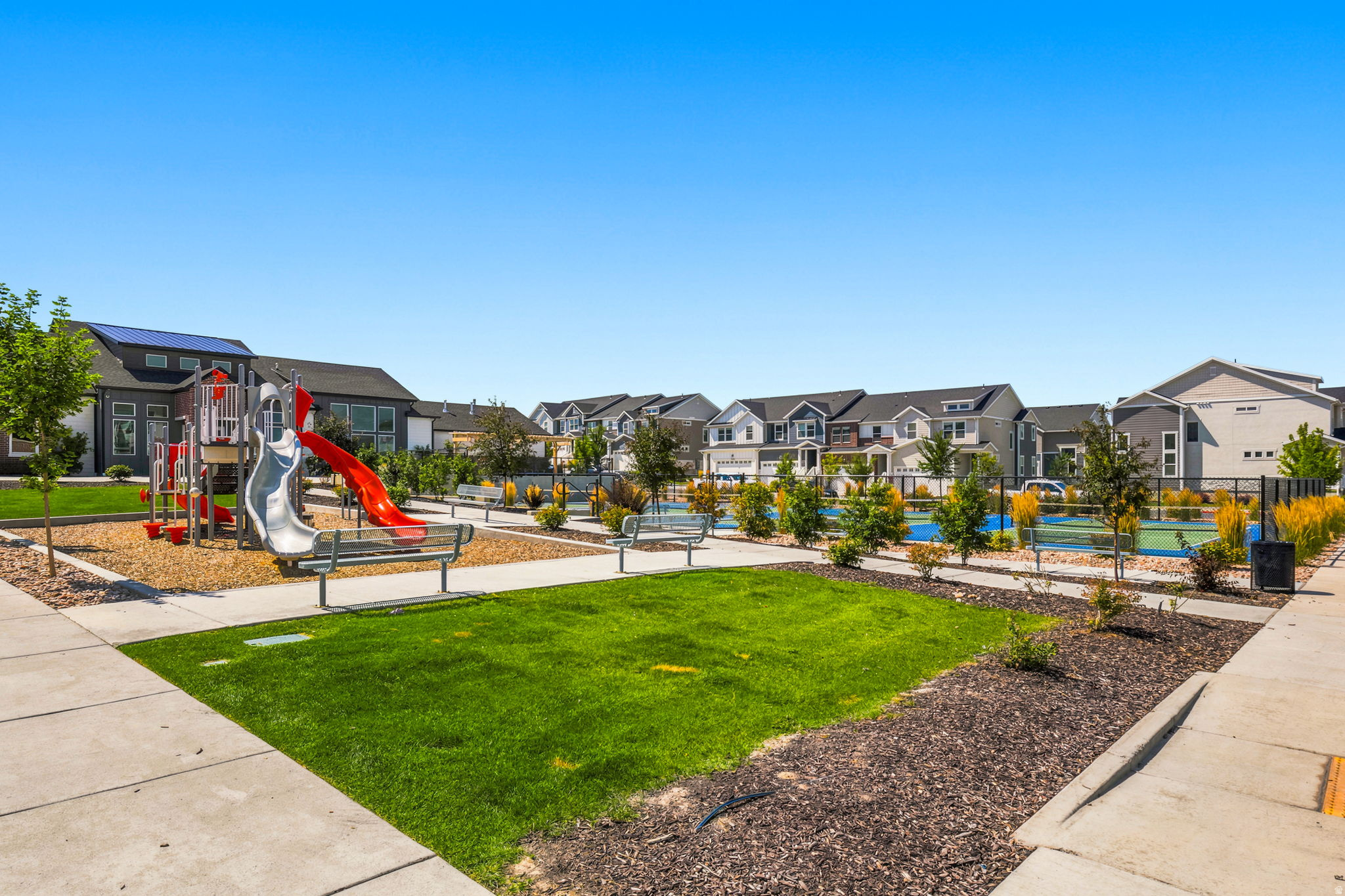 GARDNER POINT - Residential