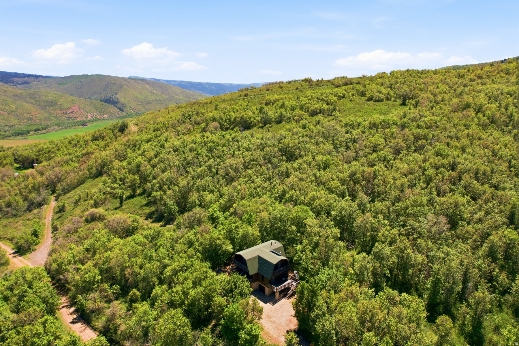WOODLAND CREST - Residential