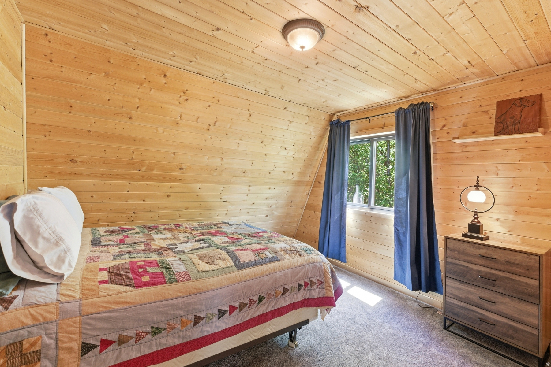 WOODLAND CREST - Residential