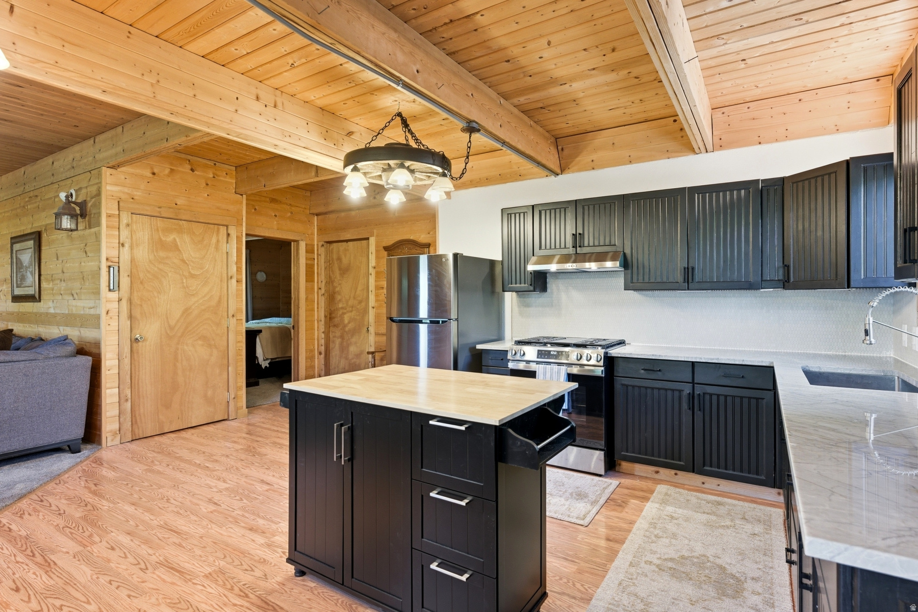 WOODLAND CREST - Residential