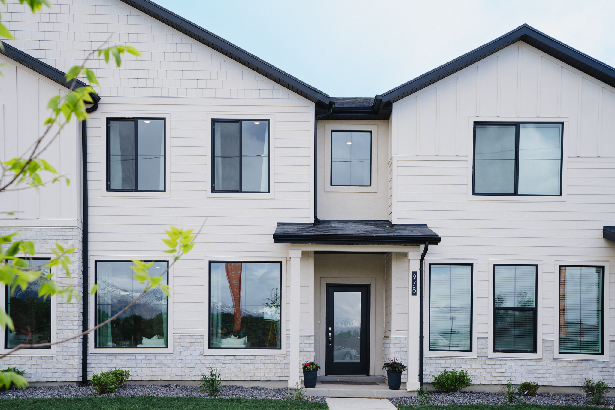 RIVER RUN - Residential