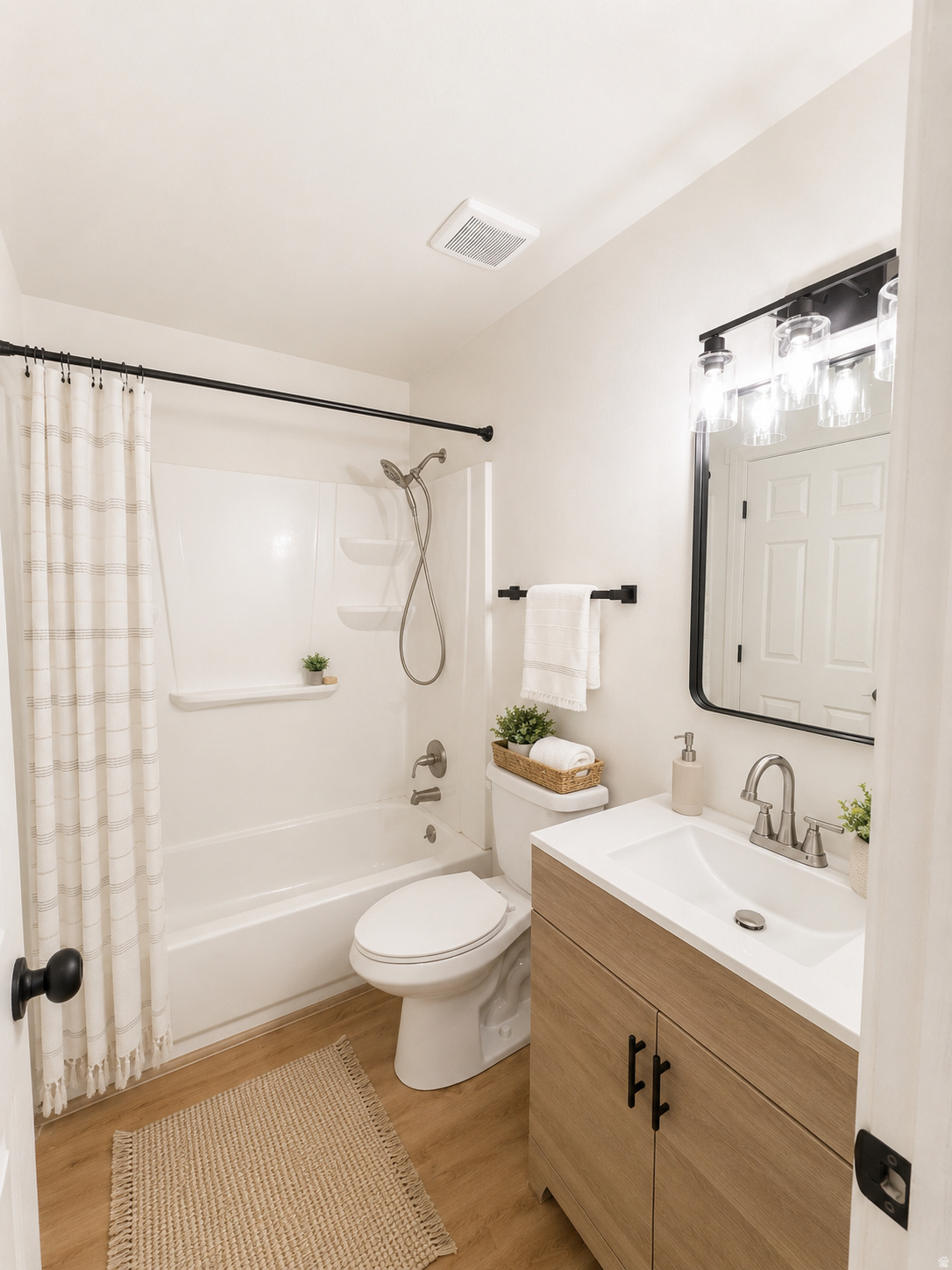 WESTCOVE - Residential