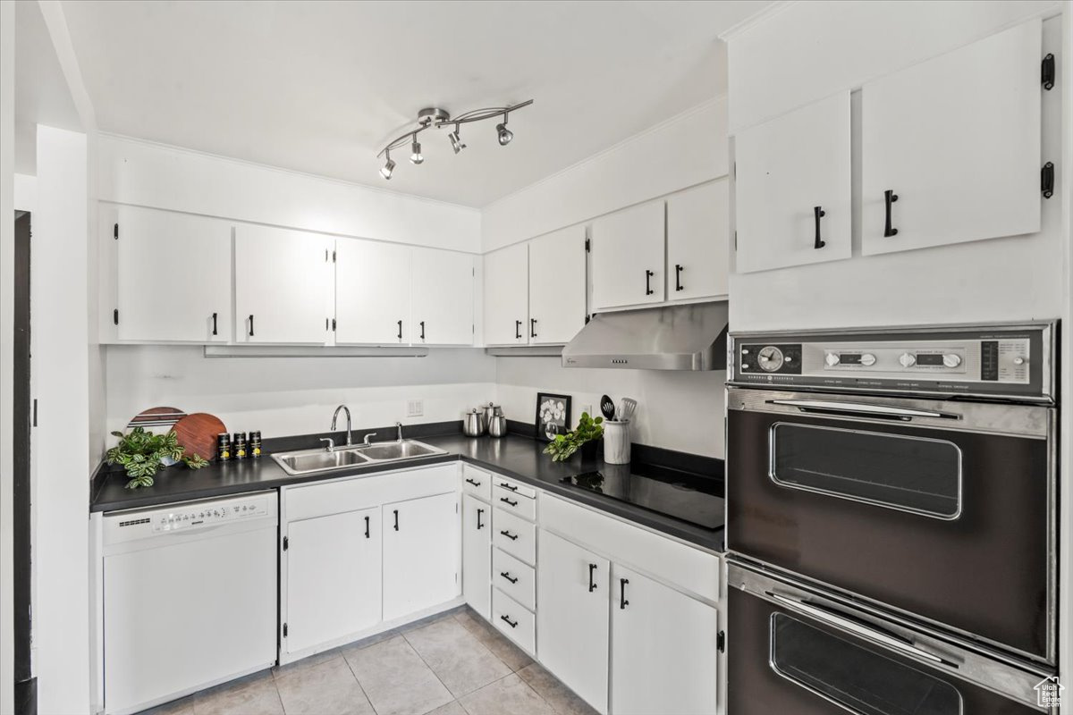 BONNEVILLE TOWER - Residential