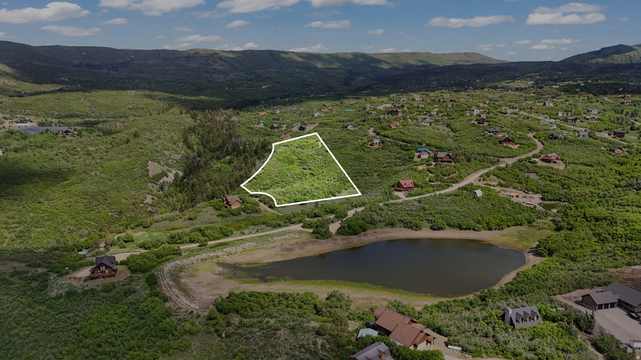 TIMBER LAKES - Land