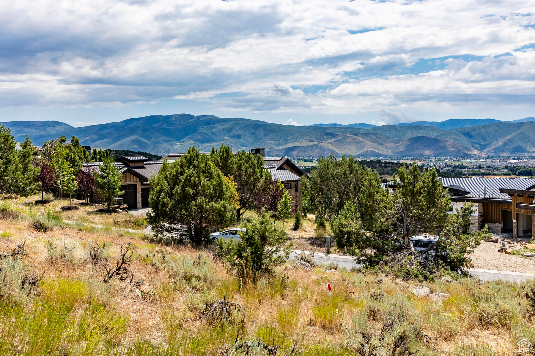 RED LEDGES - Residential