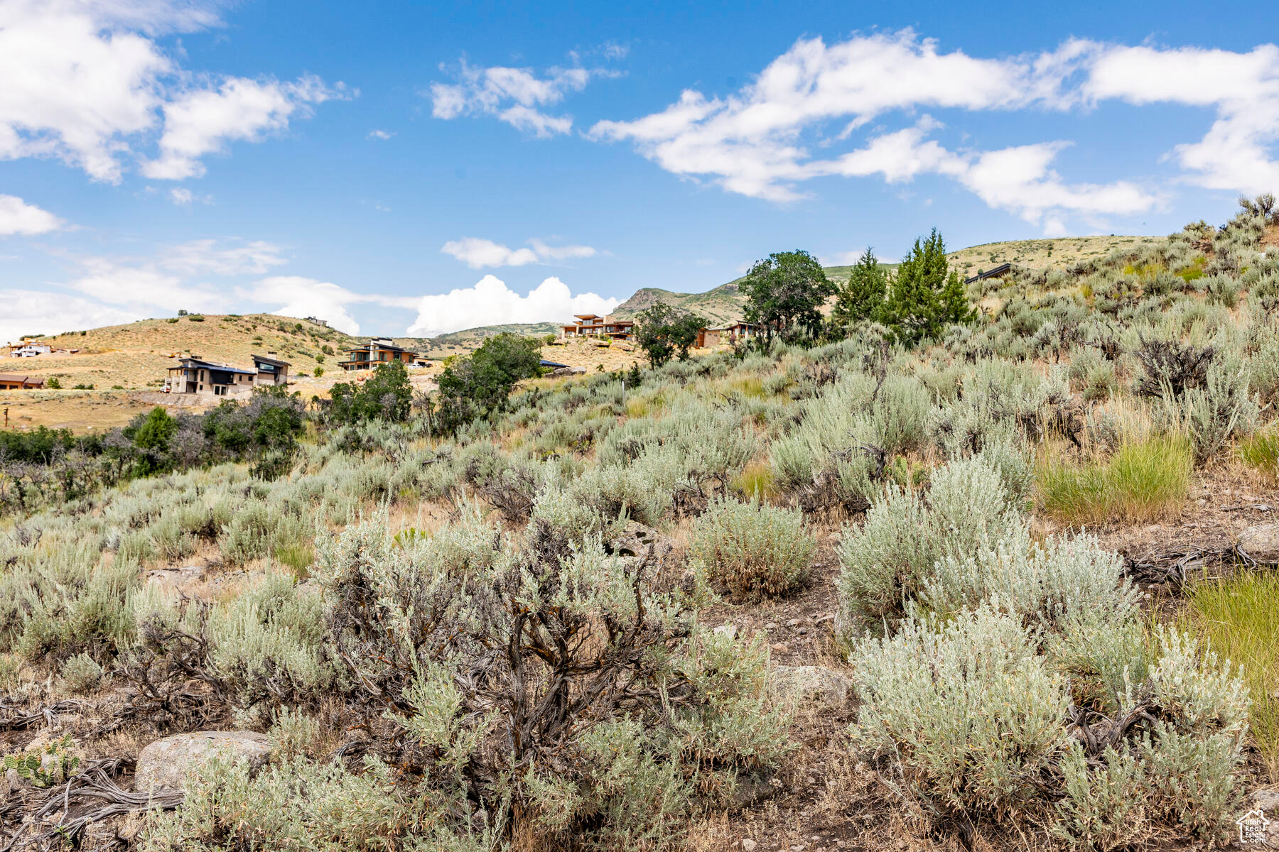 RED LEDGES - Residential