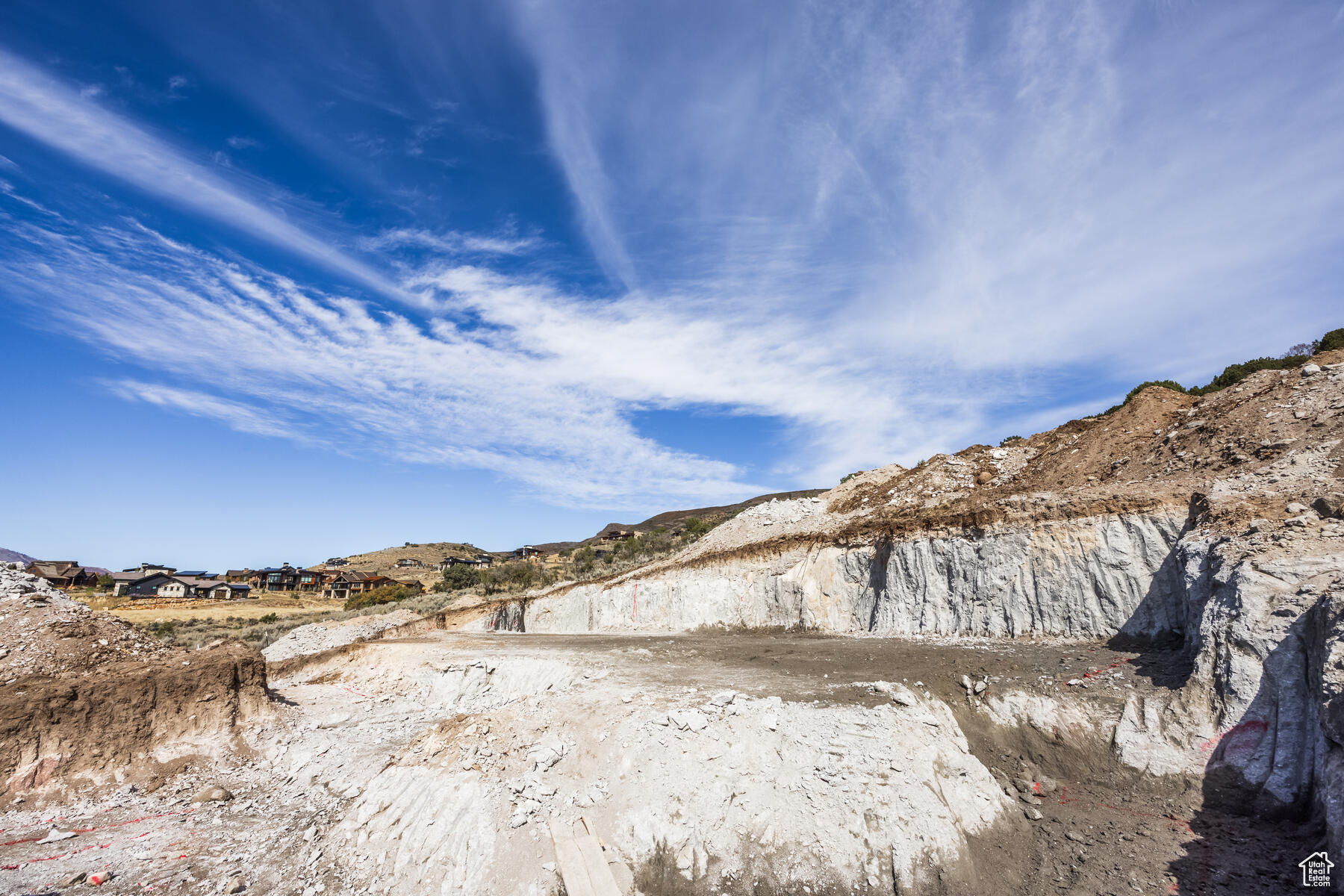 RED LEDGES - Residential