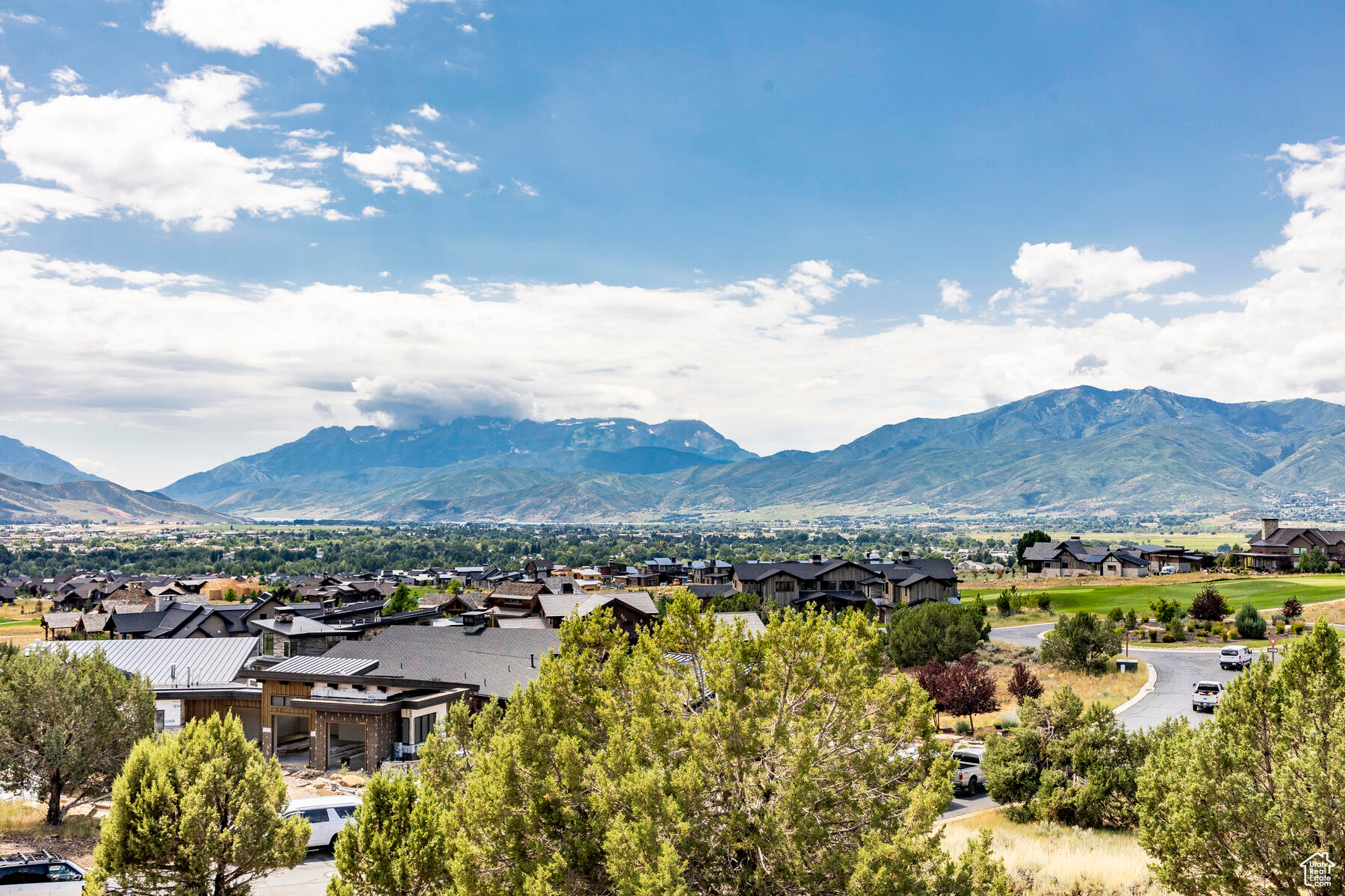 RED LEDGES - Residential
