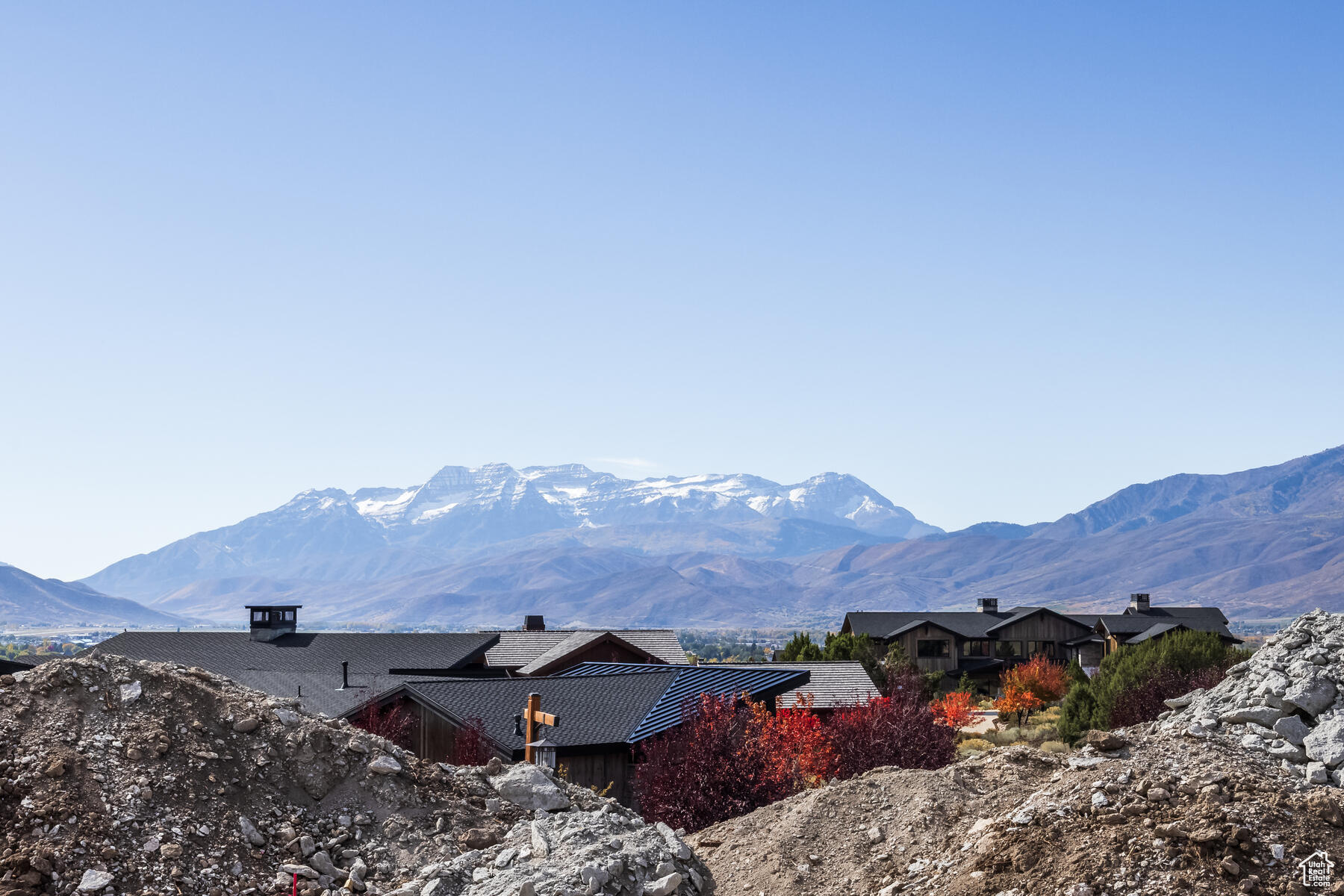 RED LEDGES - Residential
