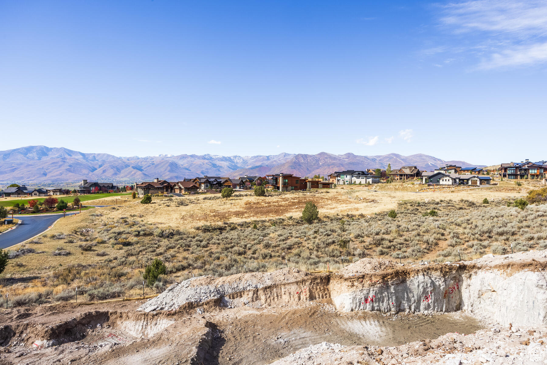 RED LEDGES - Residential