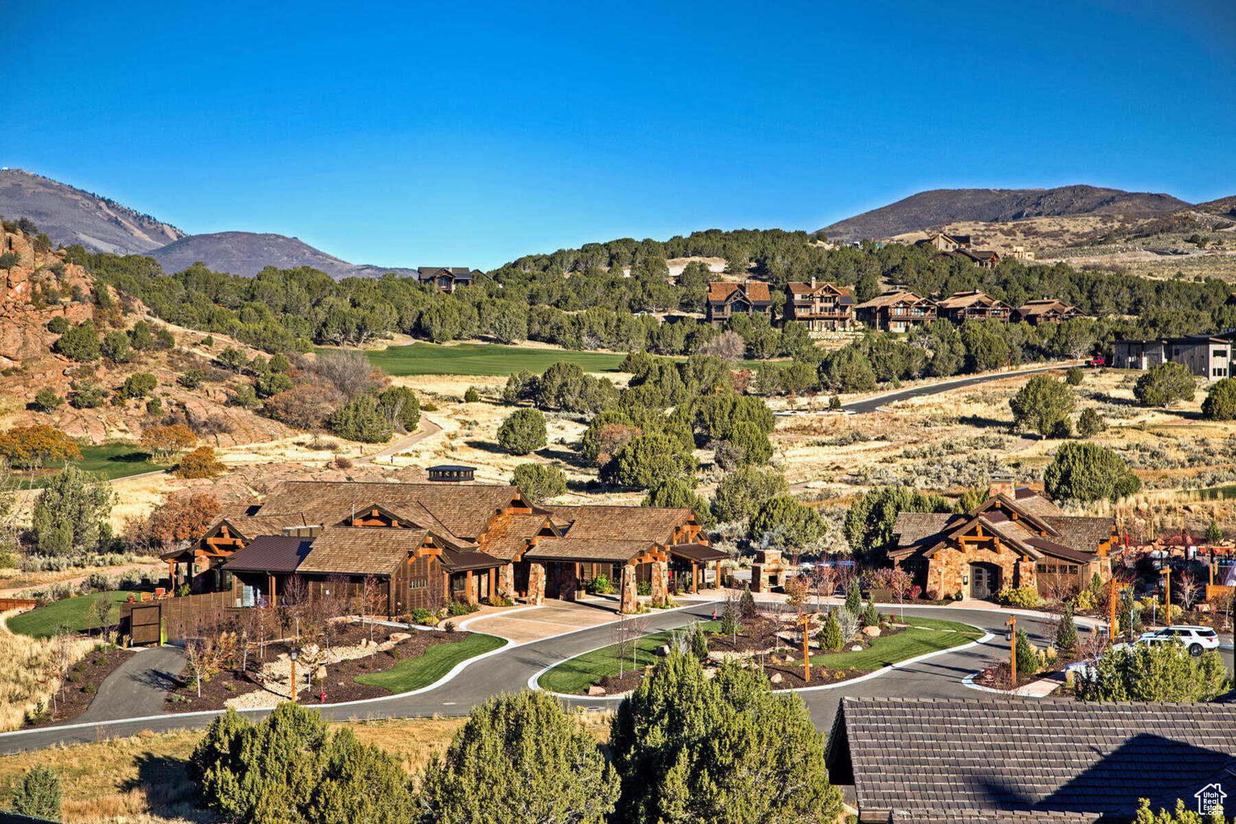 RED LEDGES - Residential