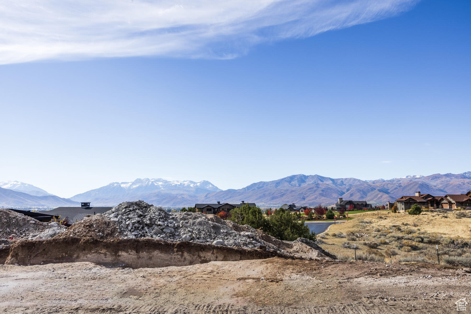 RED LEDGES - Residential