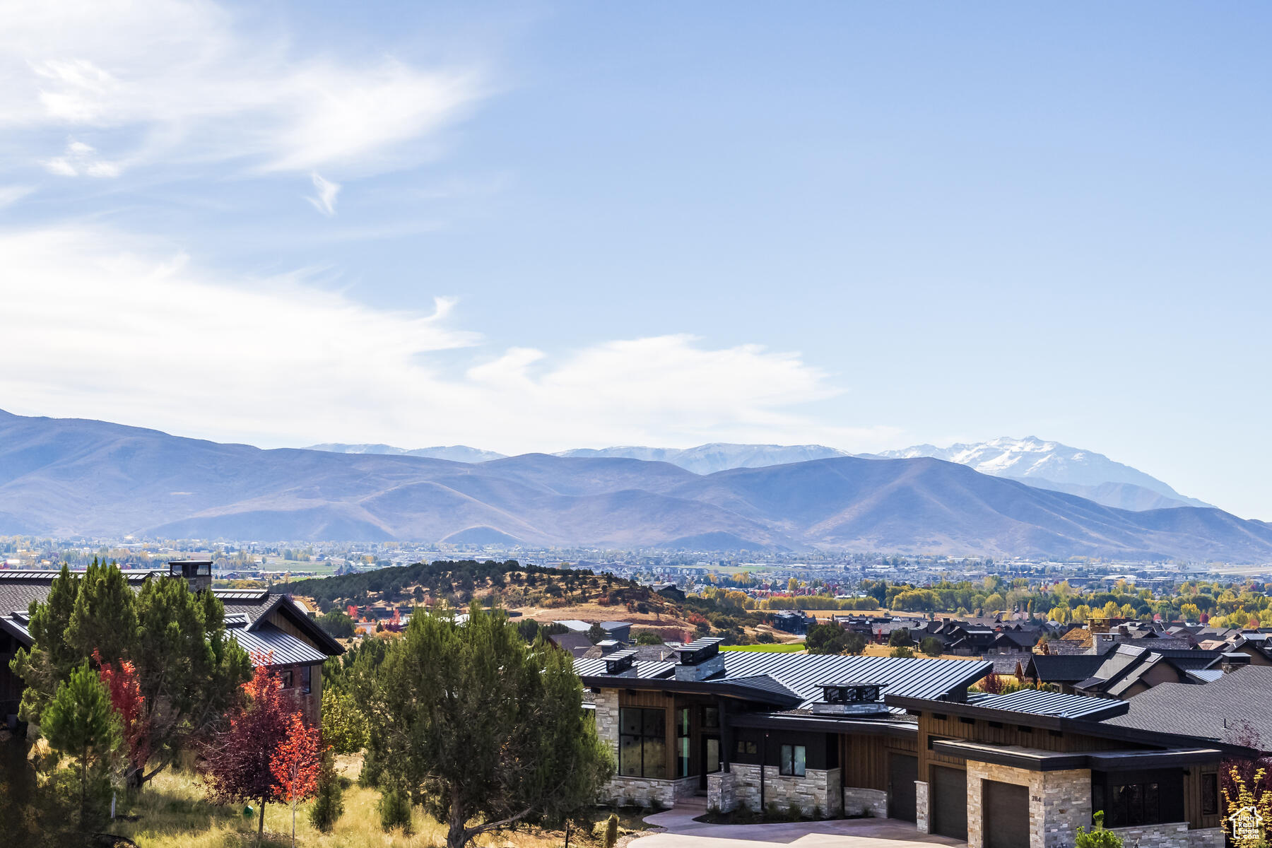 RED LEDGES - Residential