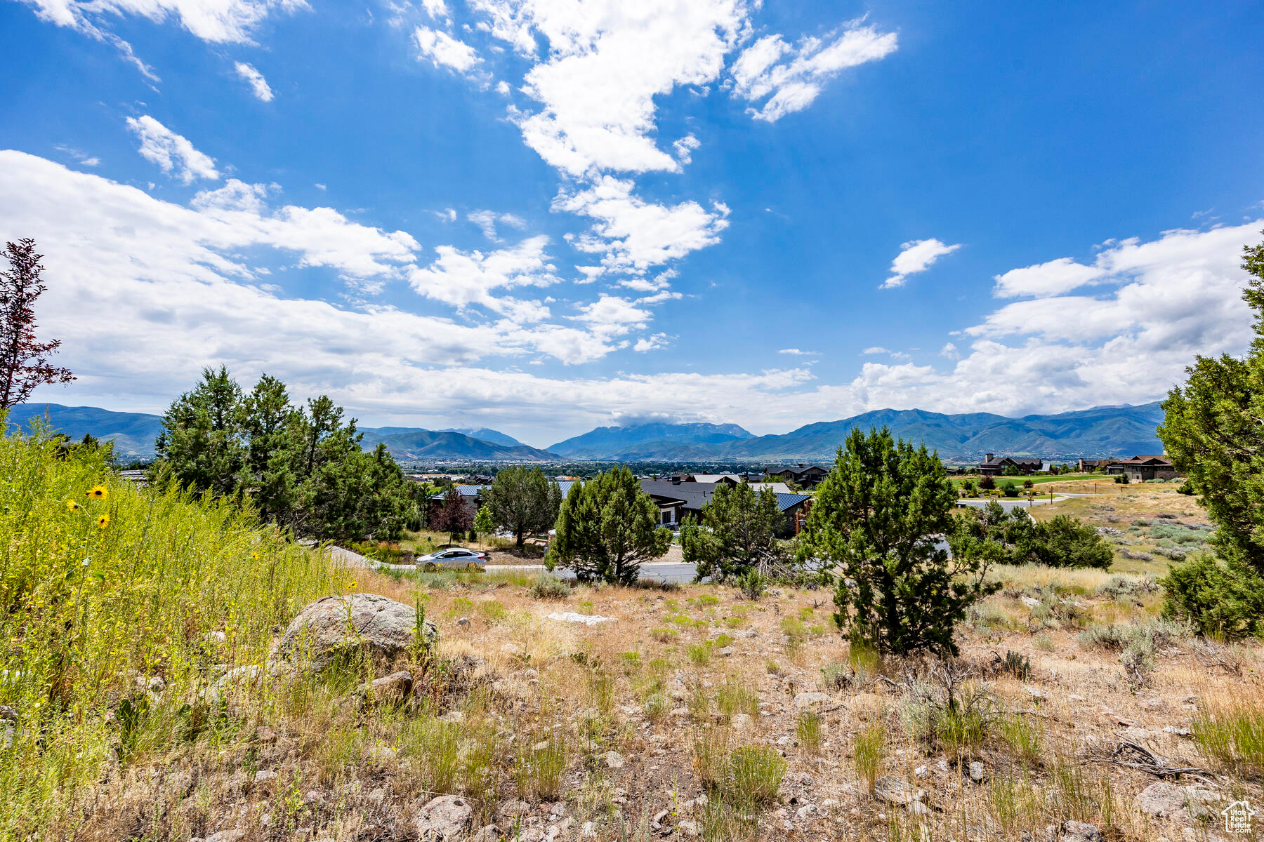 RED LEDGES - Residential