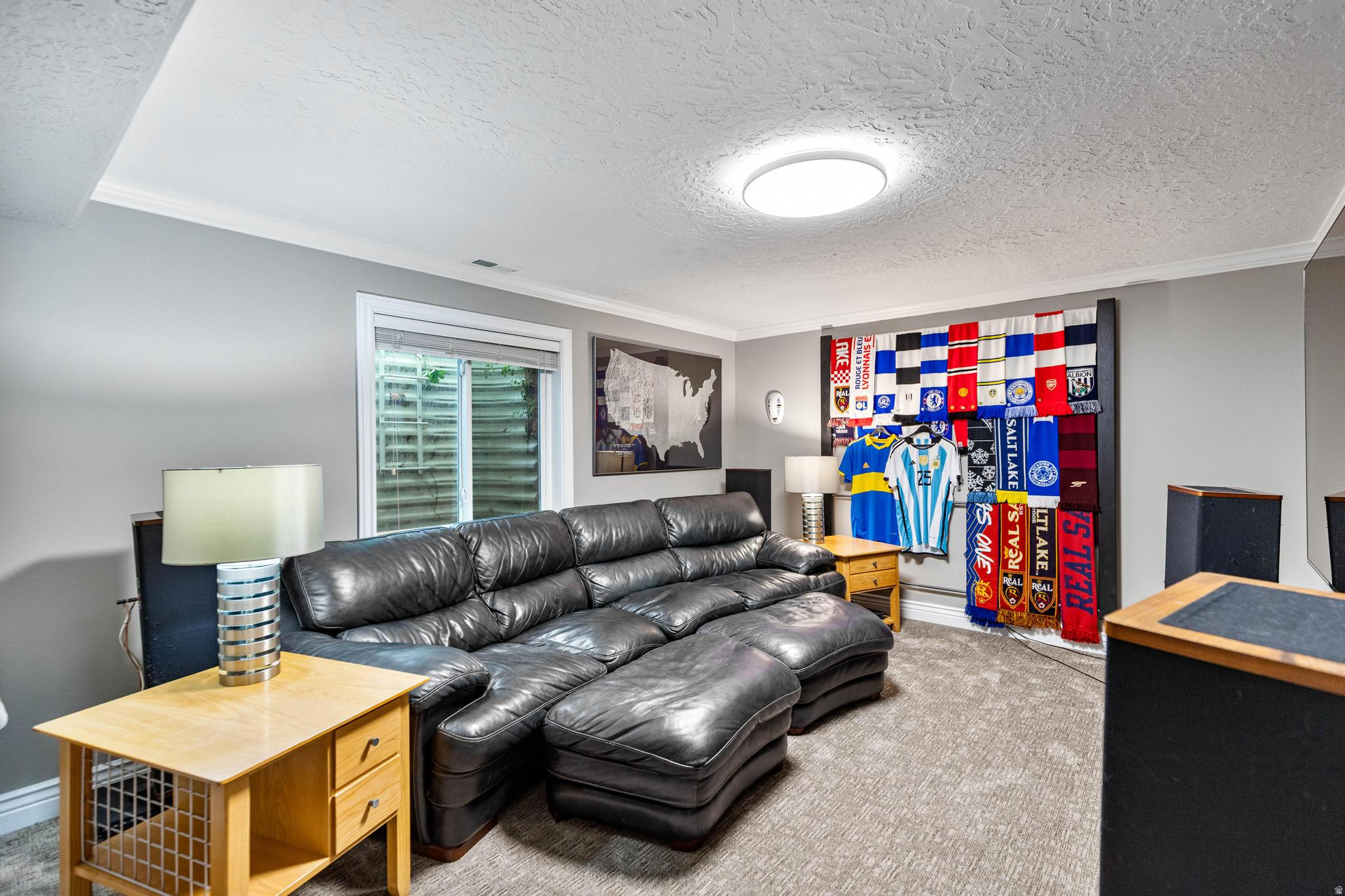 NORTHRIDGE - Residential