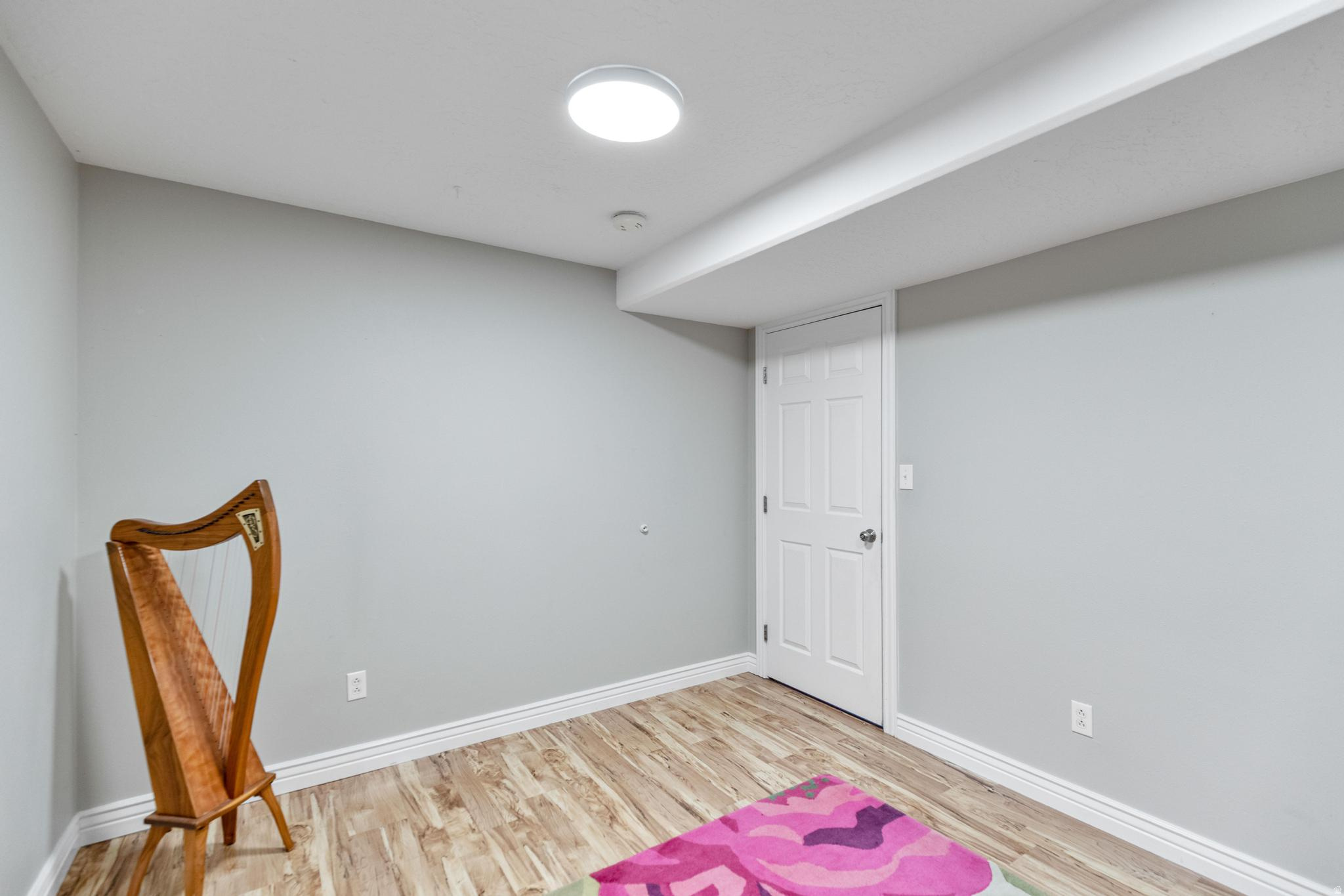 NORTHRIDGE - Residential