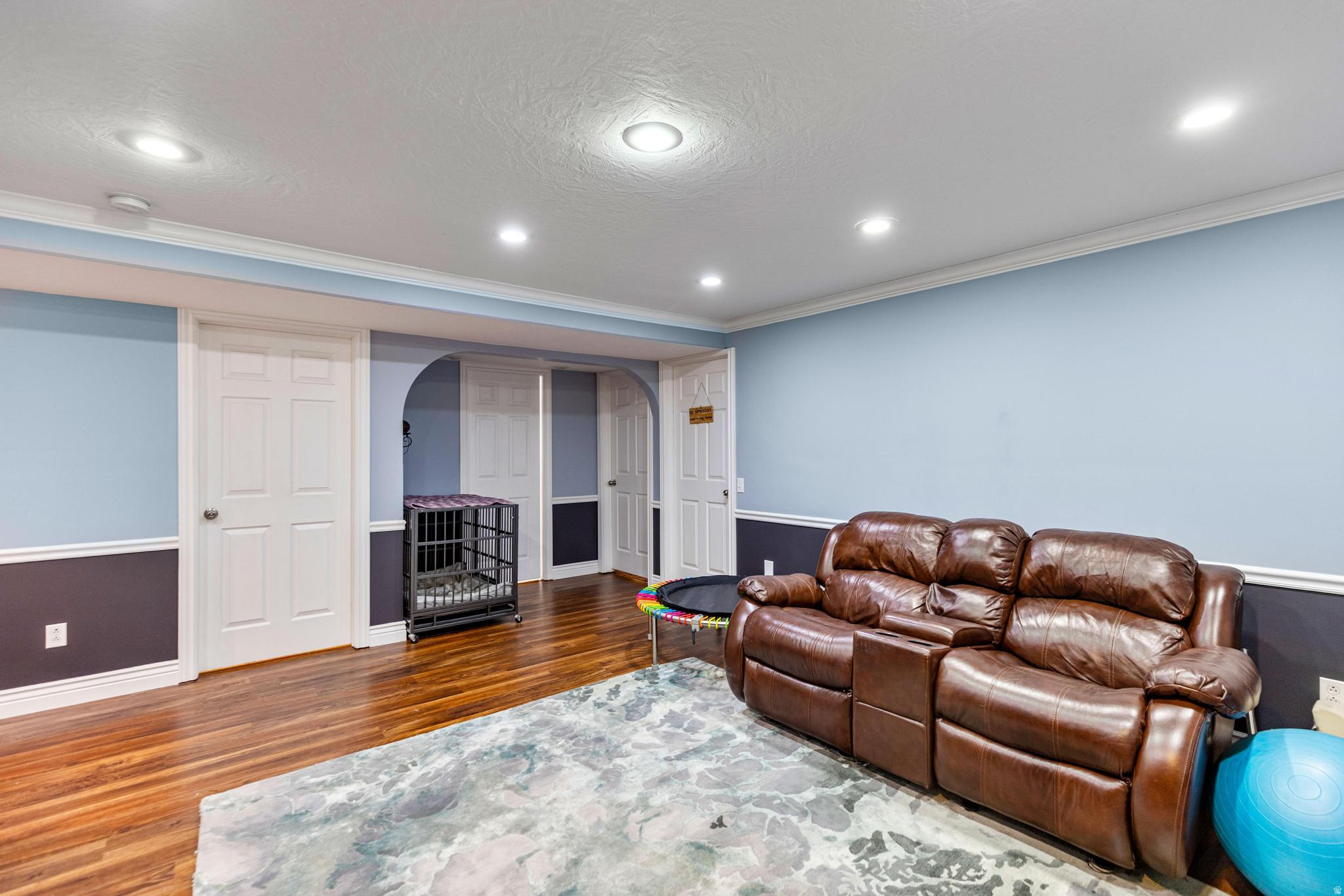 NORTHRIDGE - Residential