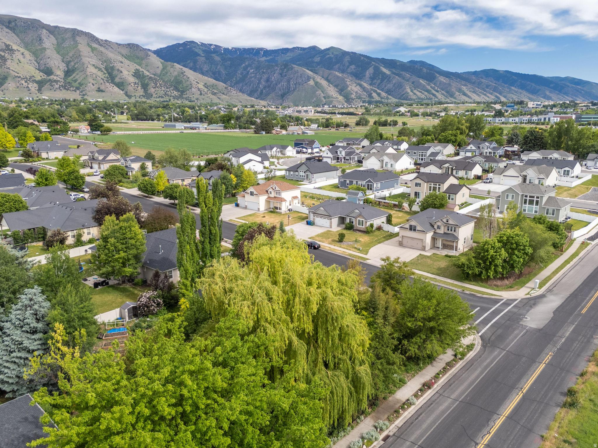 NORTHRIDGE - Residential