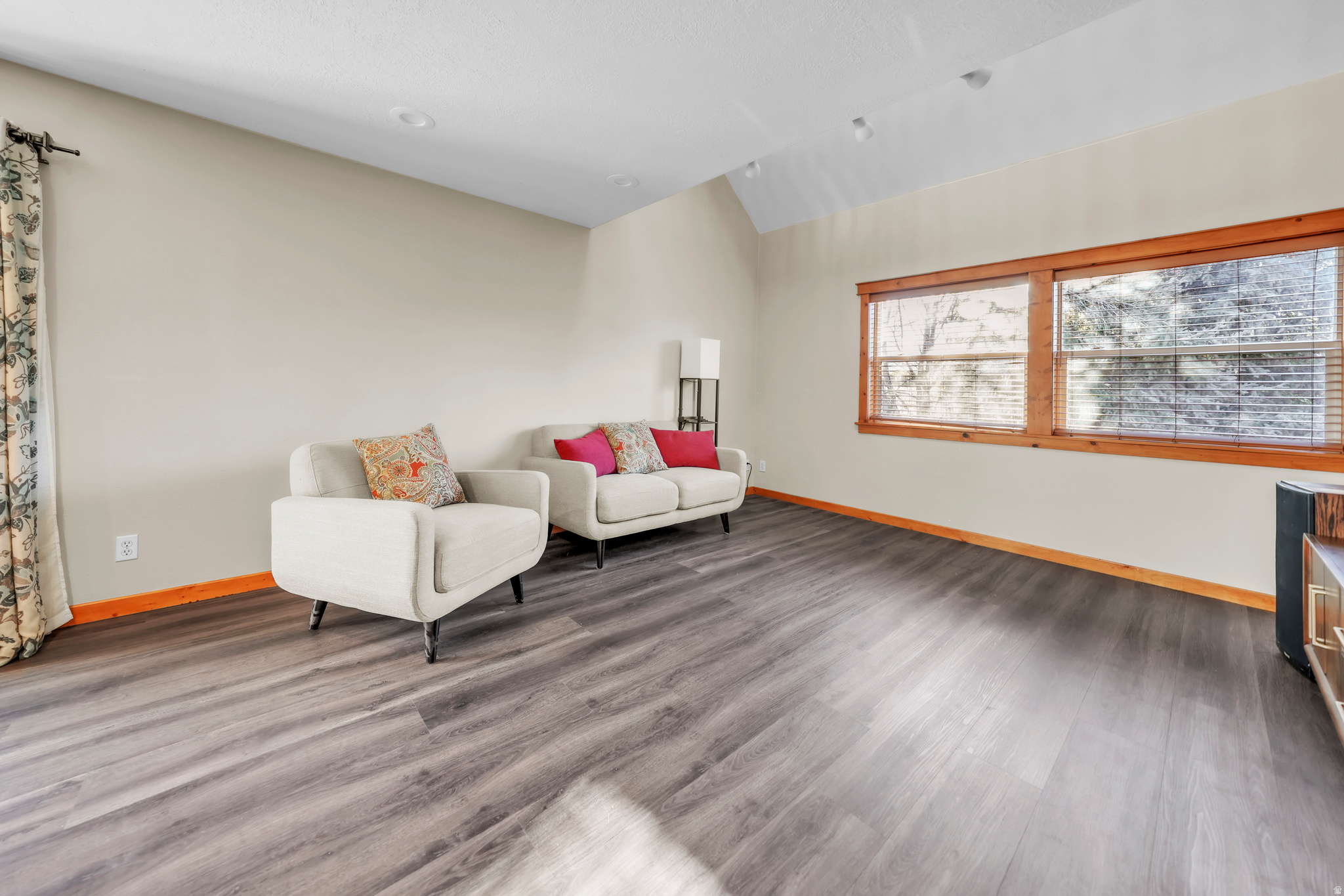 NORTH FIELD ESTATES SUBD - Residential
